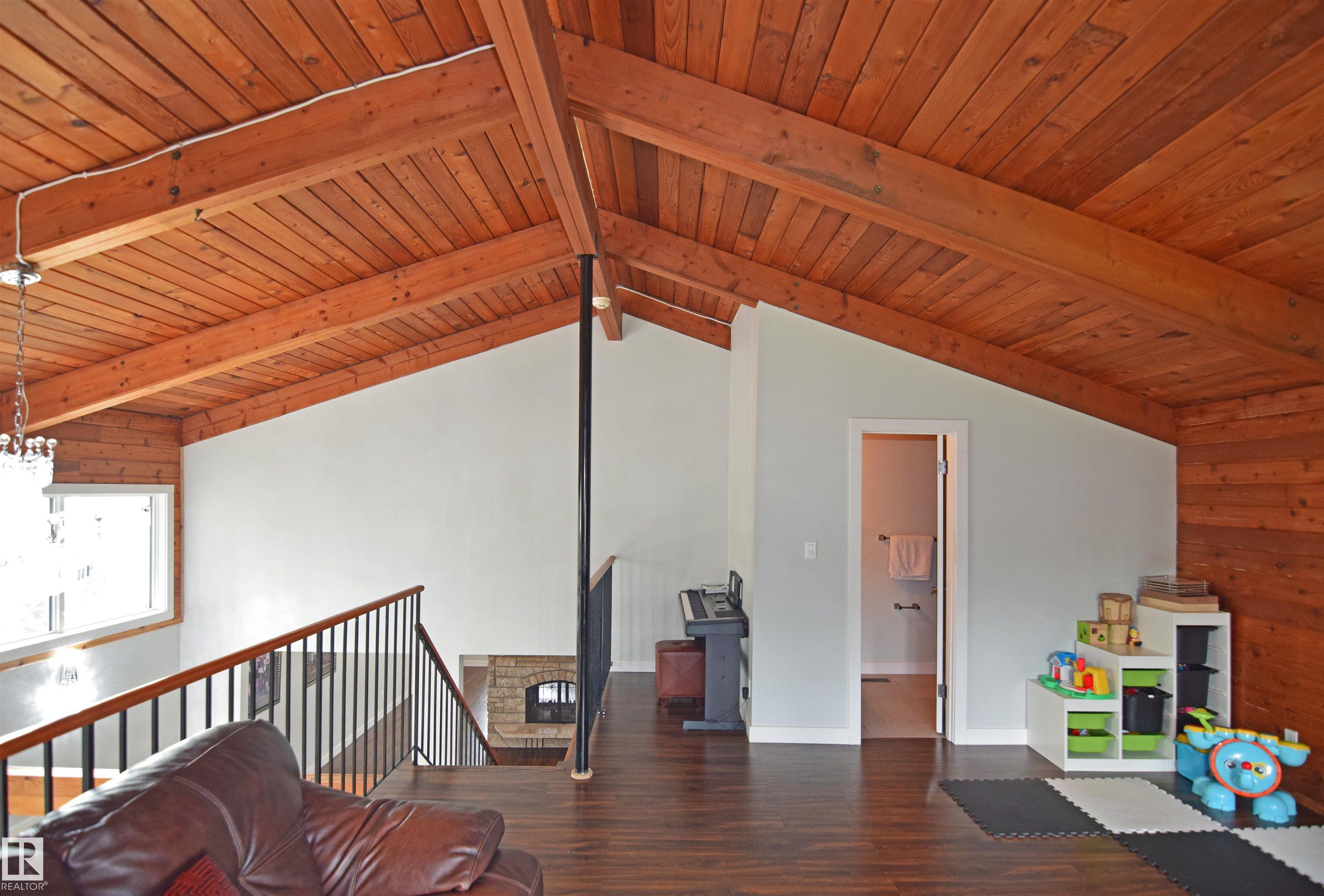 Photo 16 at 9657 68a Street NW, Ottewell, Edmonton