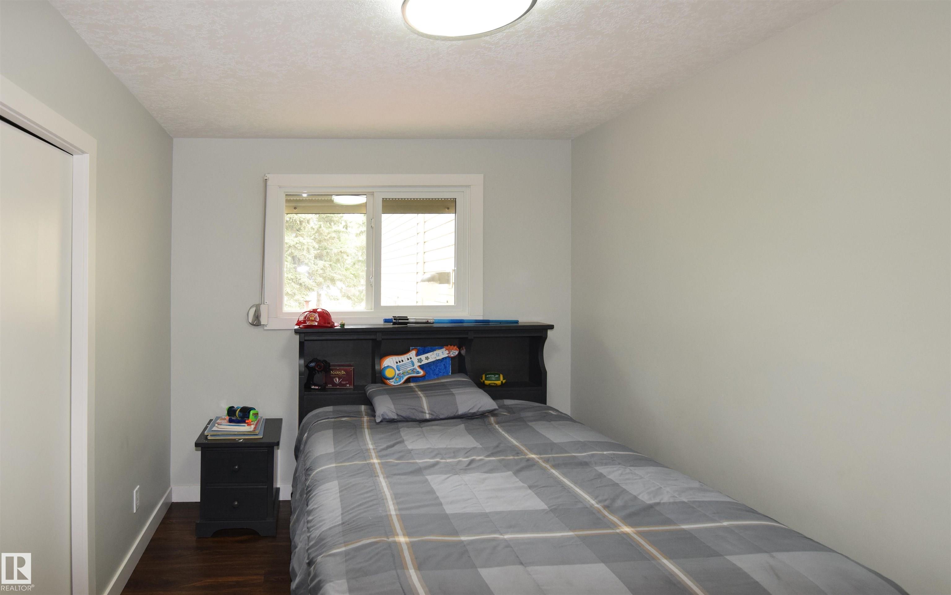 Photo 19 at 9657 68a Street NW, Ottewell, Edmonton