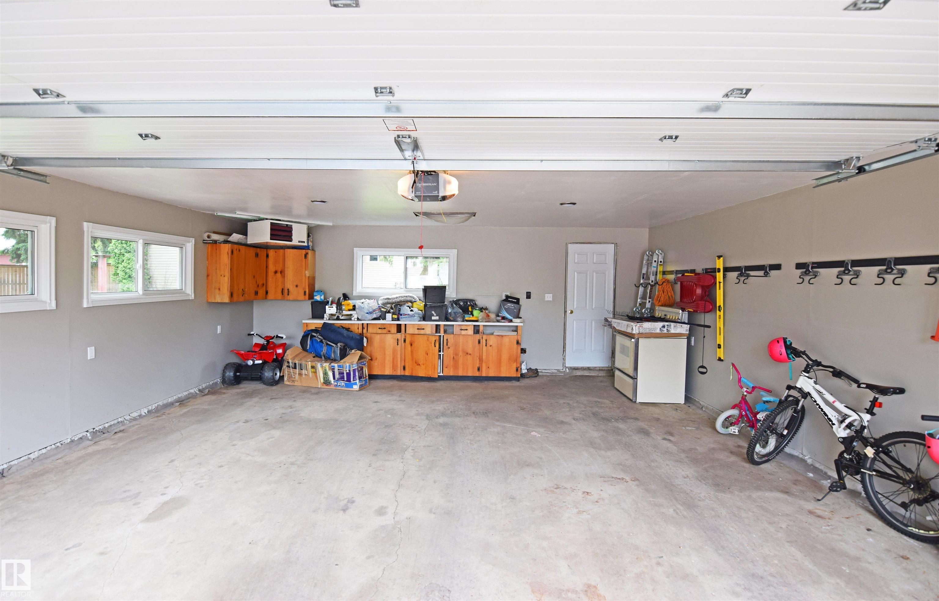 Photo 33 at 9657 68a Street NW, Ottewell, Edmonton