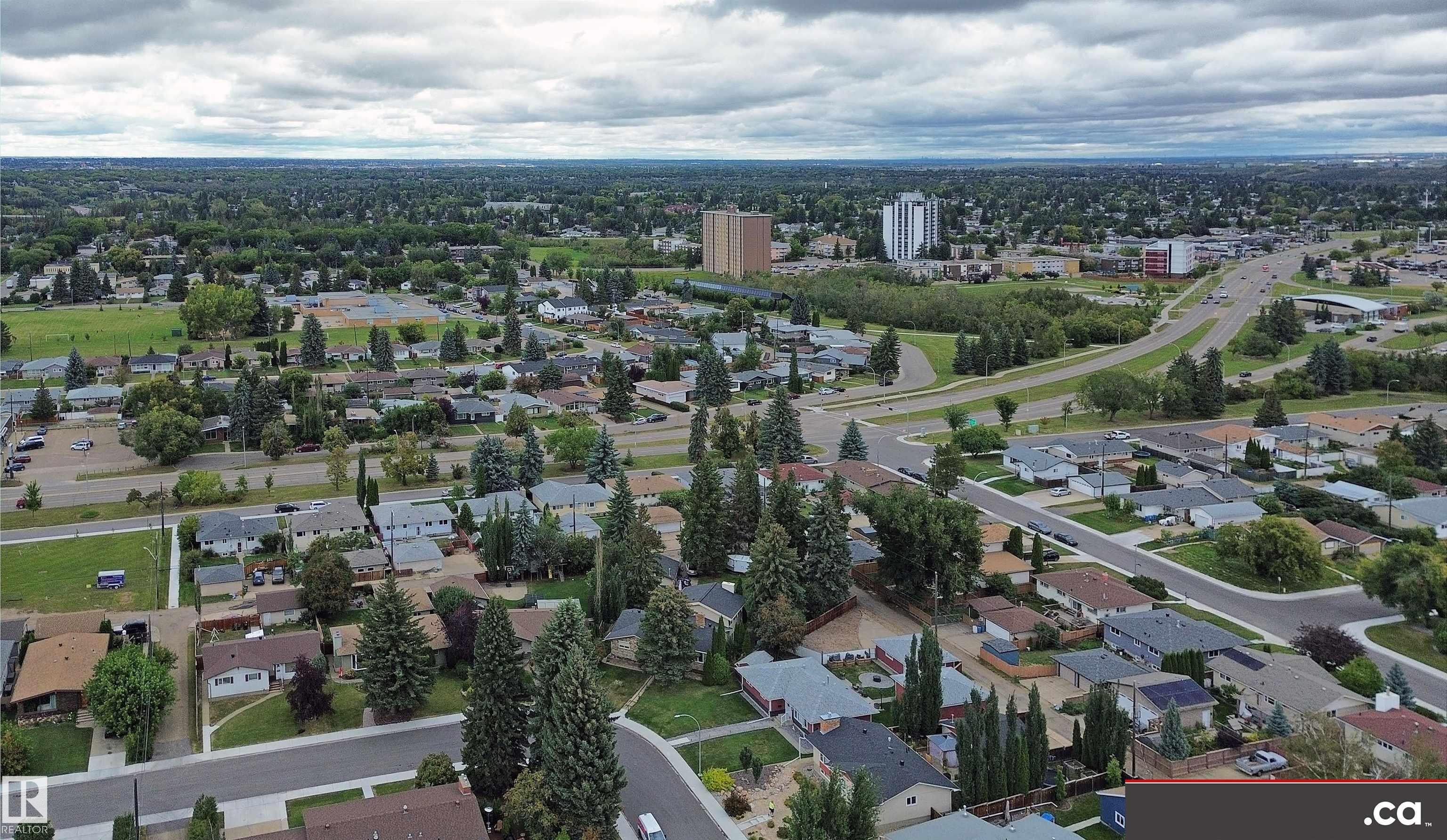 Photo 44 at 9657 68a Street NW, Ottewell, Edmonton