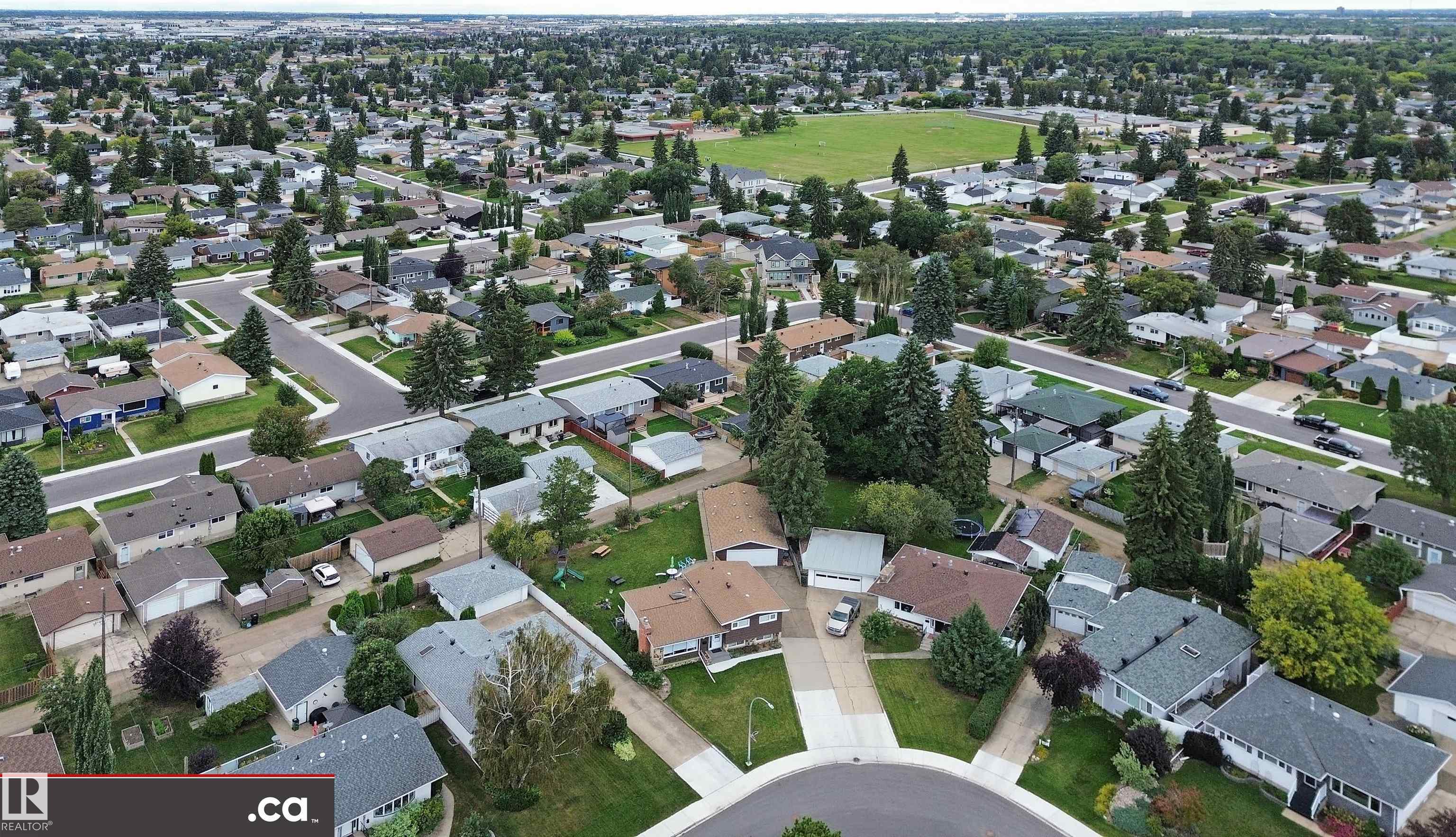 Photo 49 at 9657 68a Street NW, Ottewell, Edmonton