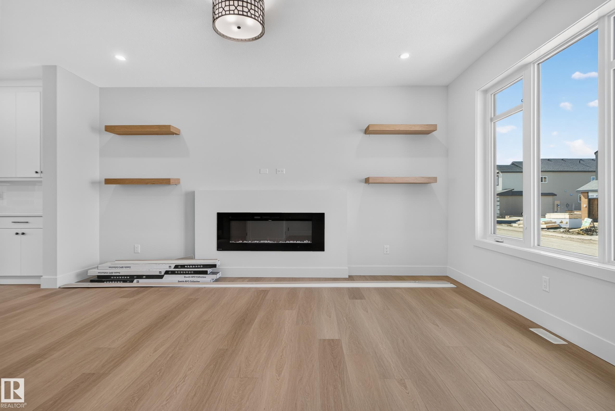 Photo 9 at 18707 130 Street NW, Goodridge Corners, Edmonton