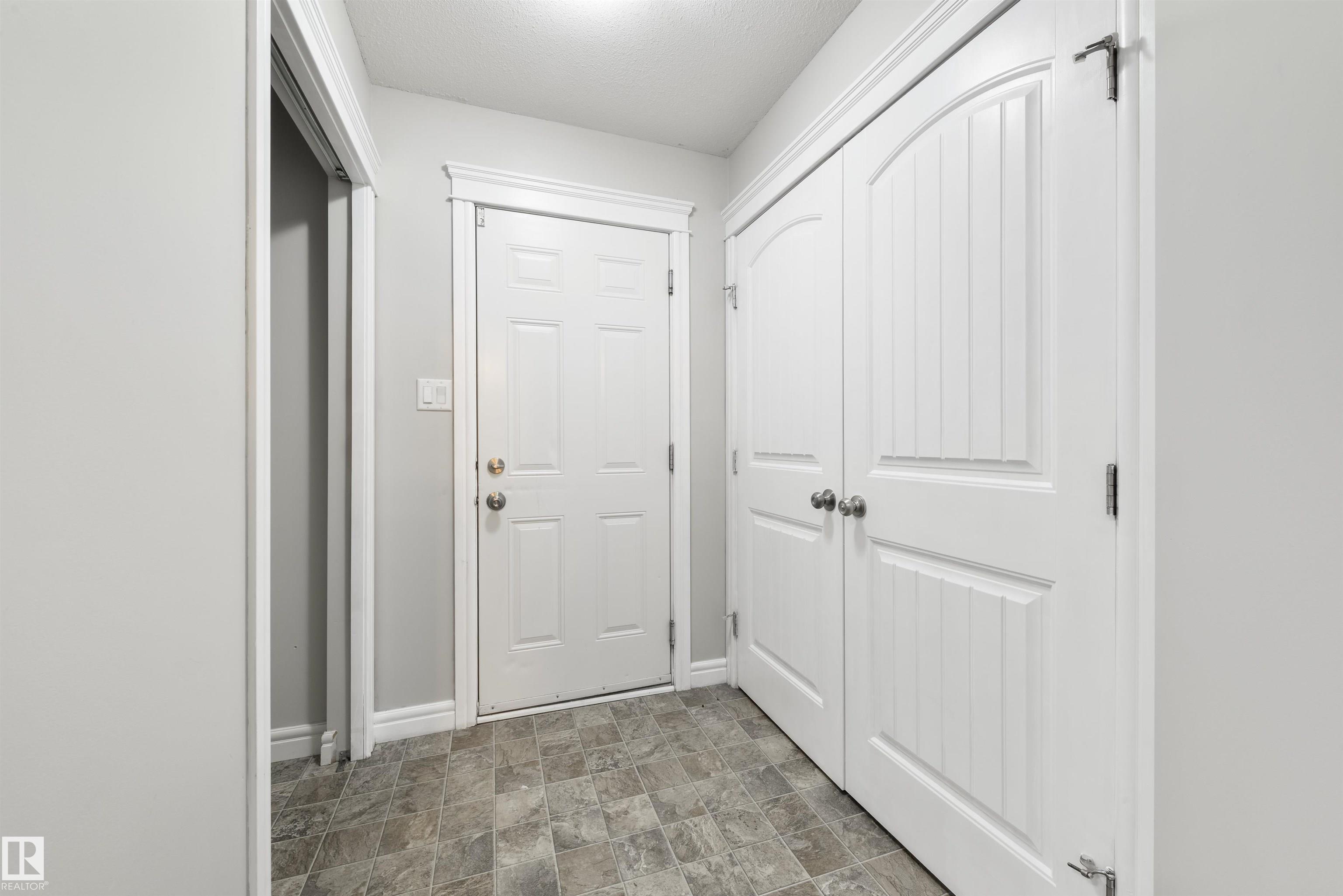 Photo 20 at 28 Havenwood Court, Heatherglen, Spruce Grove