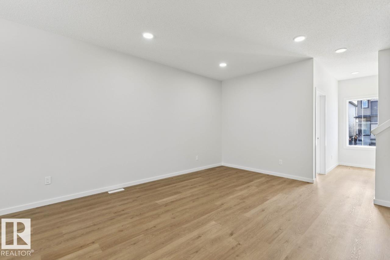 Photo 8 at 319 Edgemont Drive NW, Edgemont, Edmonton