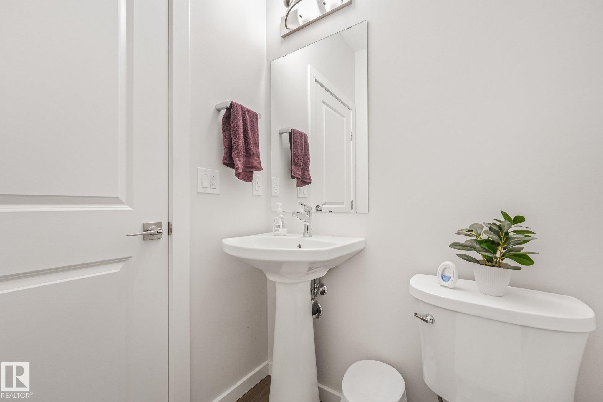 Photo 33 at 3423 Kulay green SW, Keswick, Edmonton