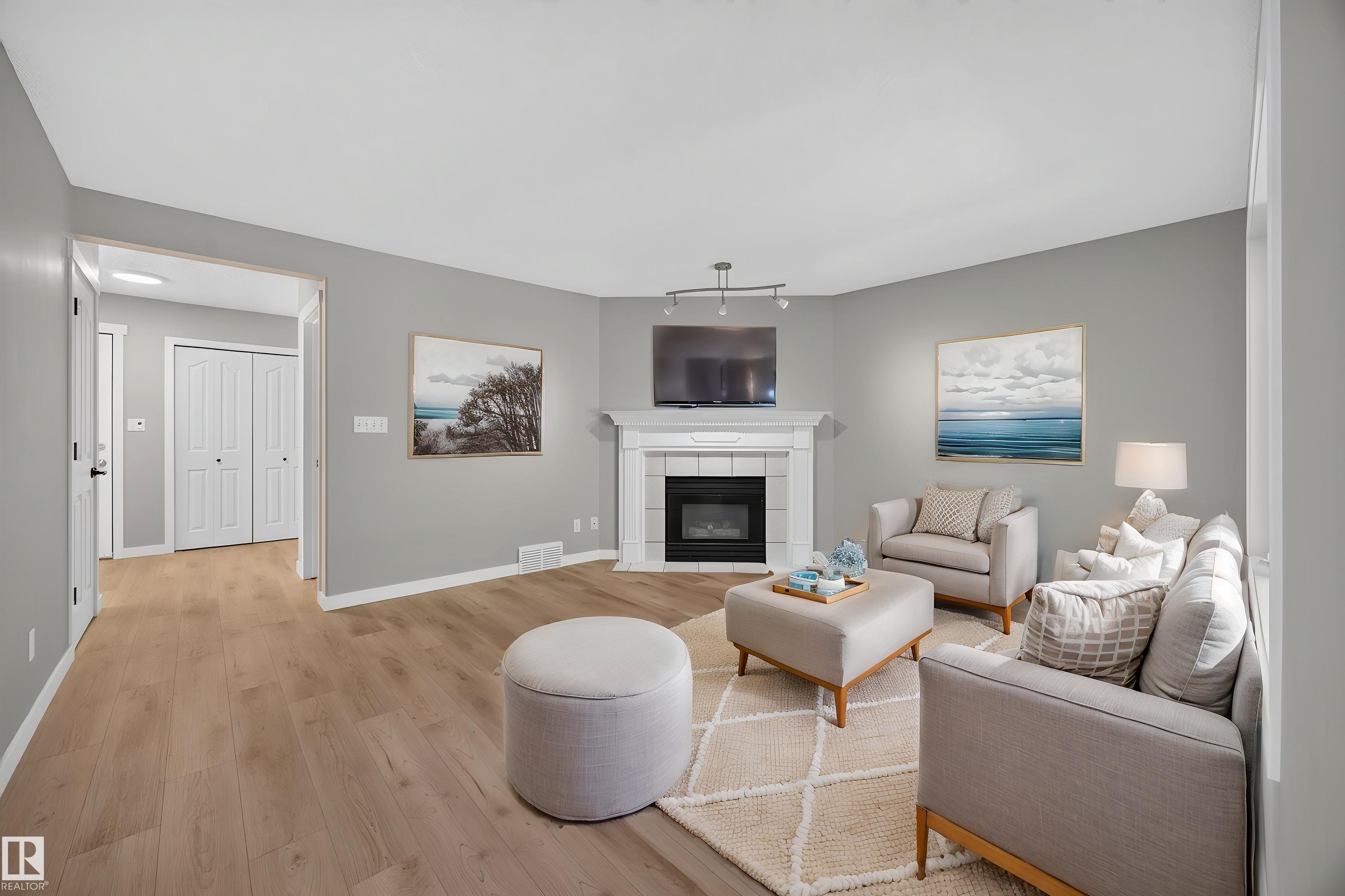 Photo 9 at 3640 31 Street NW, Wild Rose, Edmonton