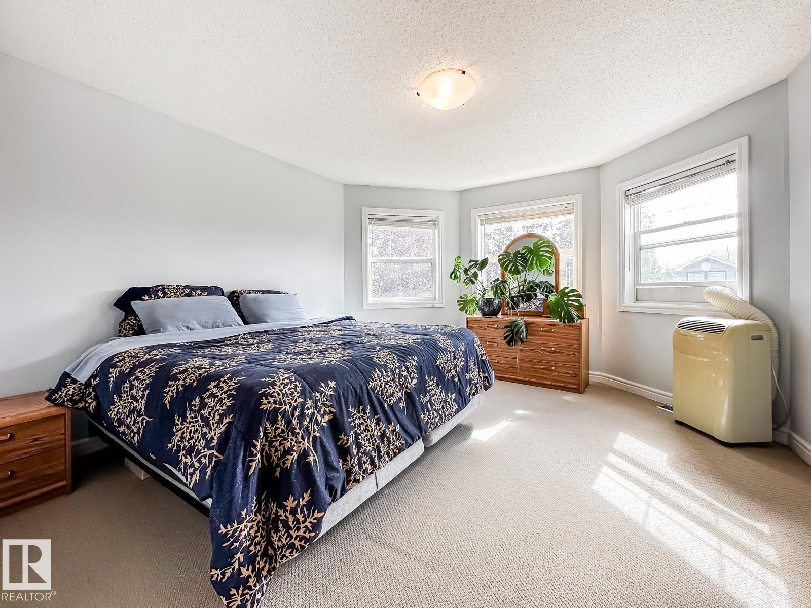 Photo 20 at 12060 19 Avenue SW, Rutherford, Edmonton