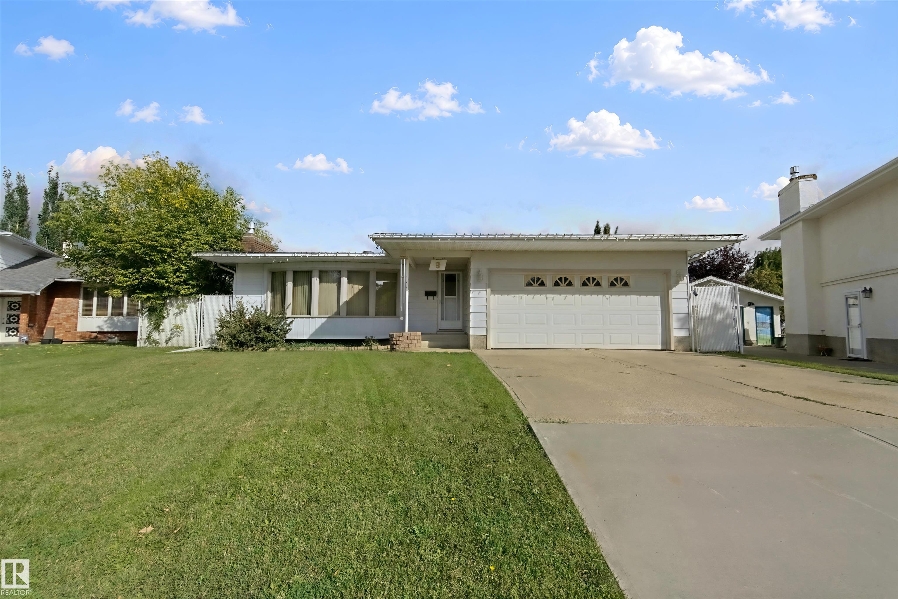 9 Brookwood Place, Brookwood, Spruce Grove photo number 2