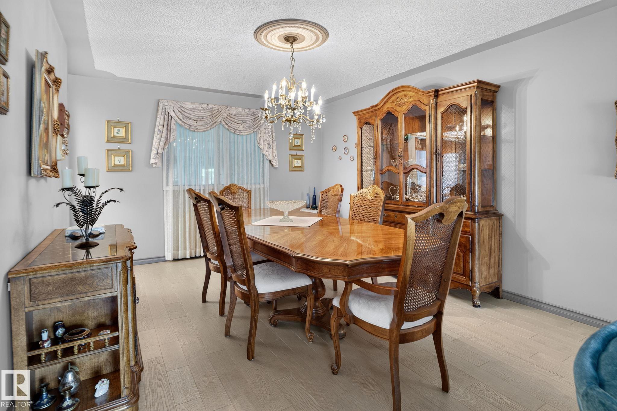 Photo 12 at 18132 78 Avenue NW, Lymburn, Edmonton