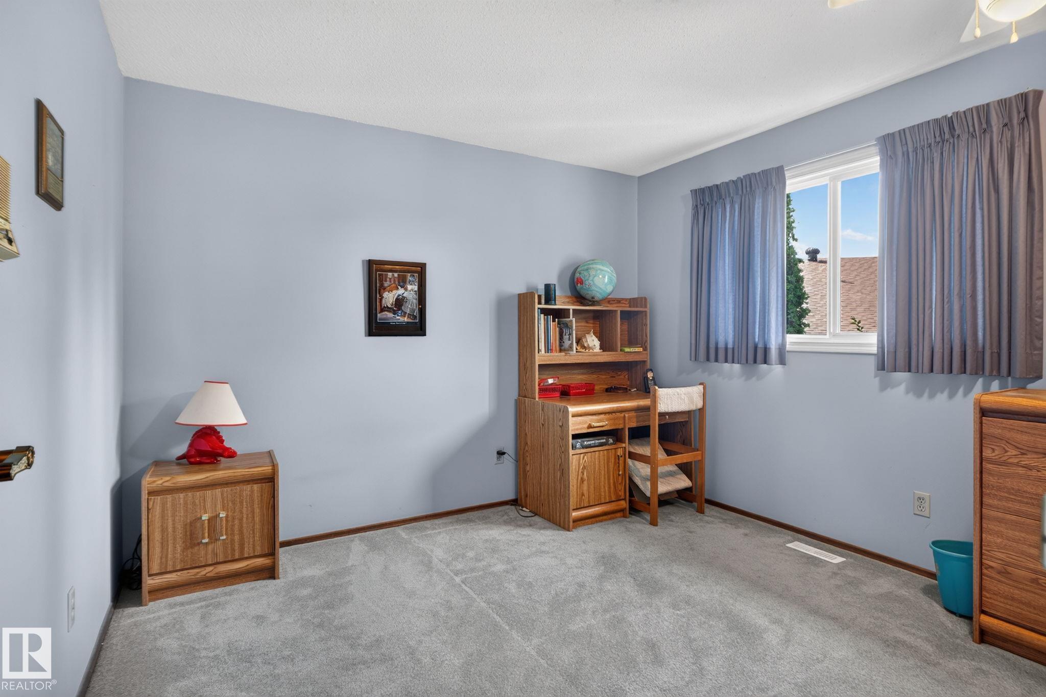 Photo 42 at 18132 78 Avenue NW, Lymburn, Edmonton