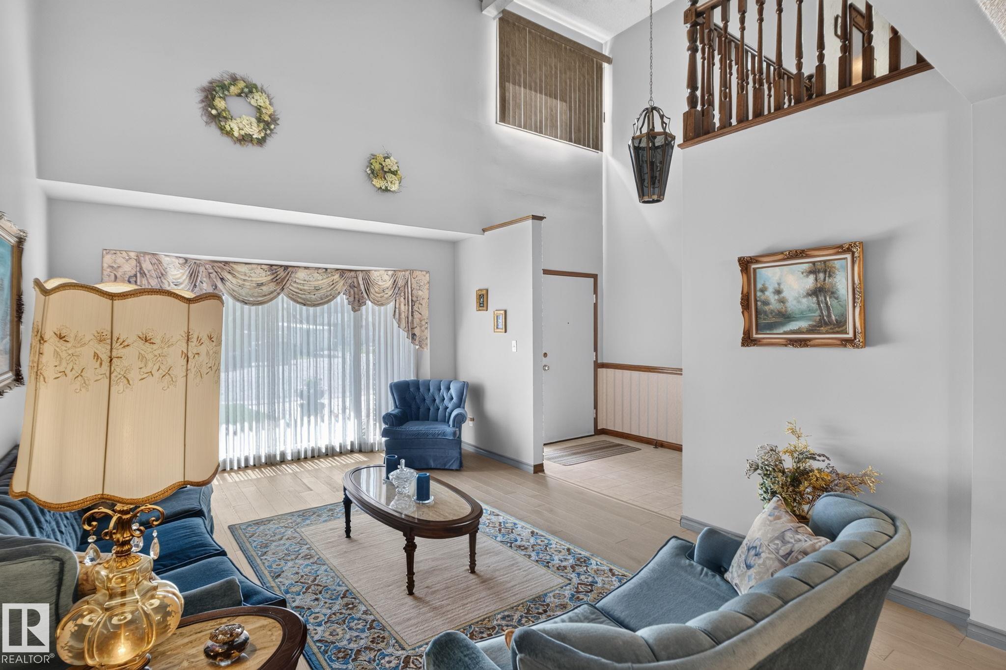 Photo 10 at 18132 78 Avenue NW, Lymburn, Edmonton
