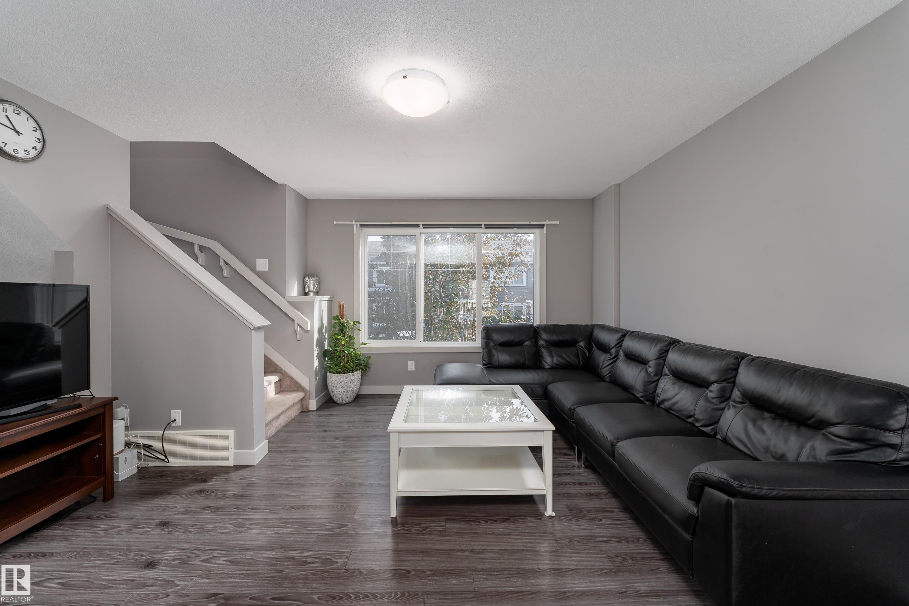 Photo 4 at 1 - 4205 30 Street NW, Larkspur, Edmonton