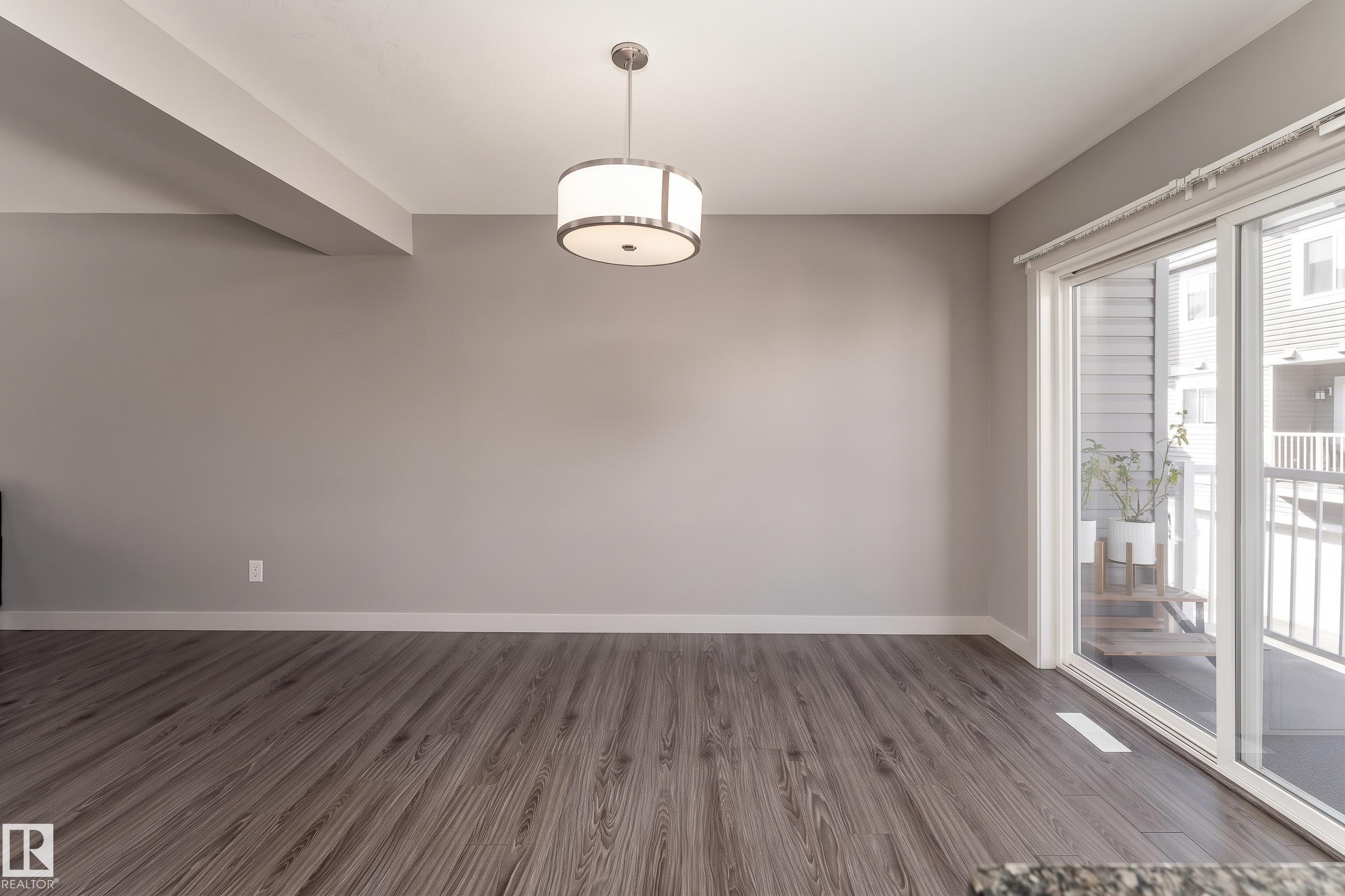 Photo 9 at 1 - 4205 30 Street NW, Larkspur, Edmonton