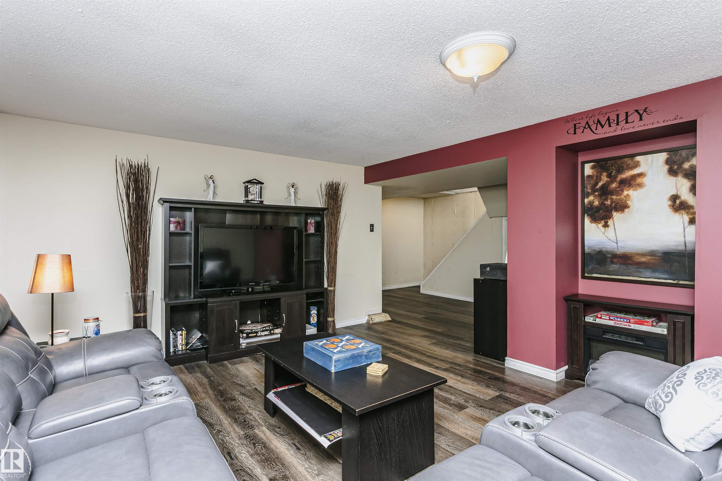 Photo 38 at 13503 135 Avenue NW, Wellington, Edmonton