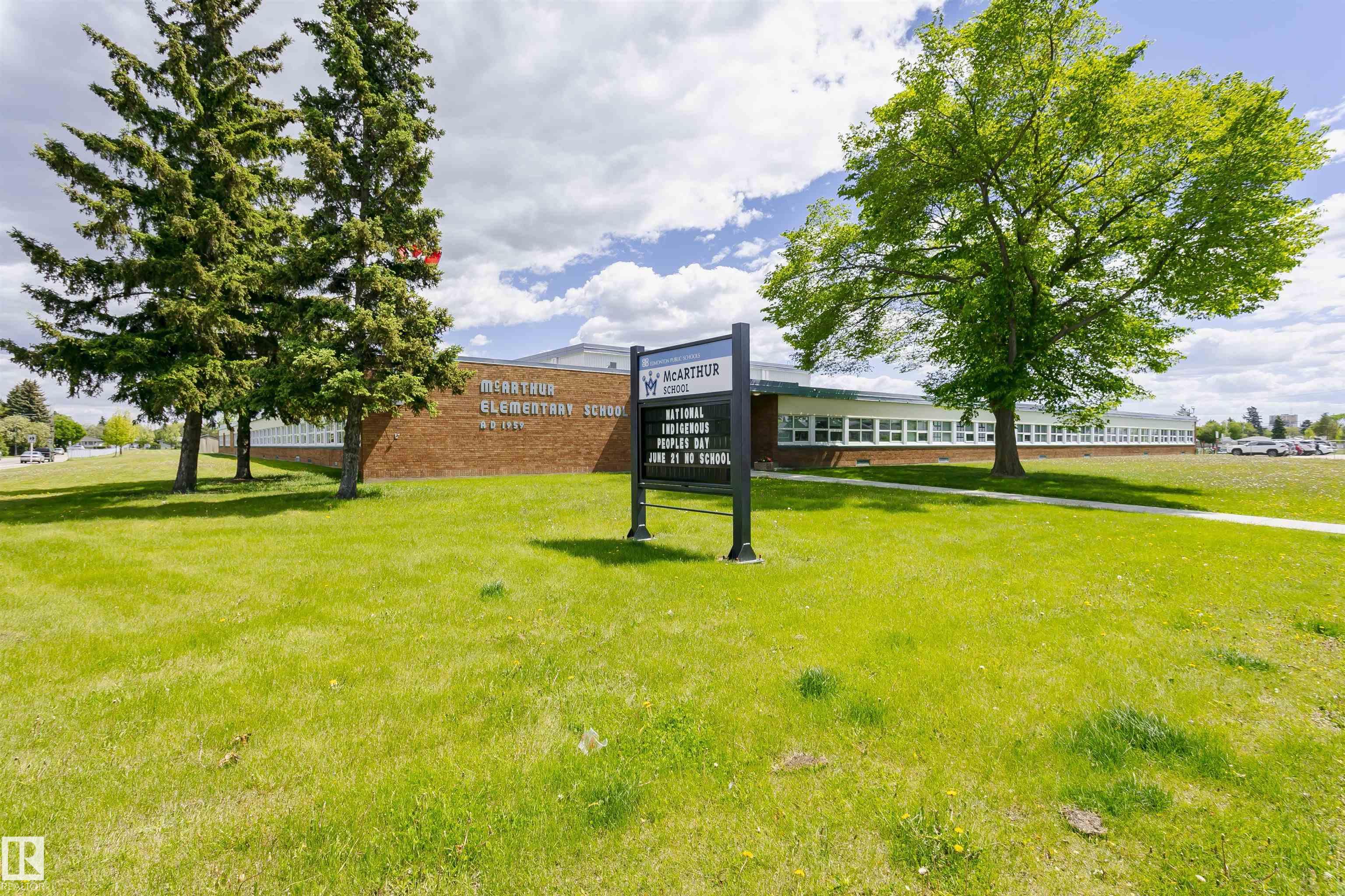 Photo 61 at 13503 135 Avenue NW, Wellington, Edmonton
