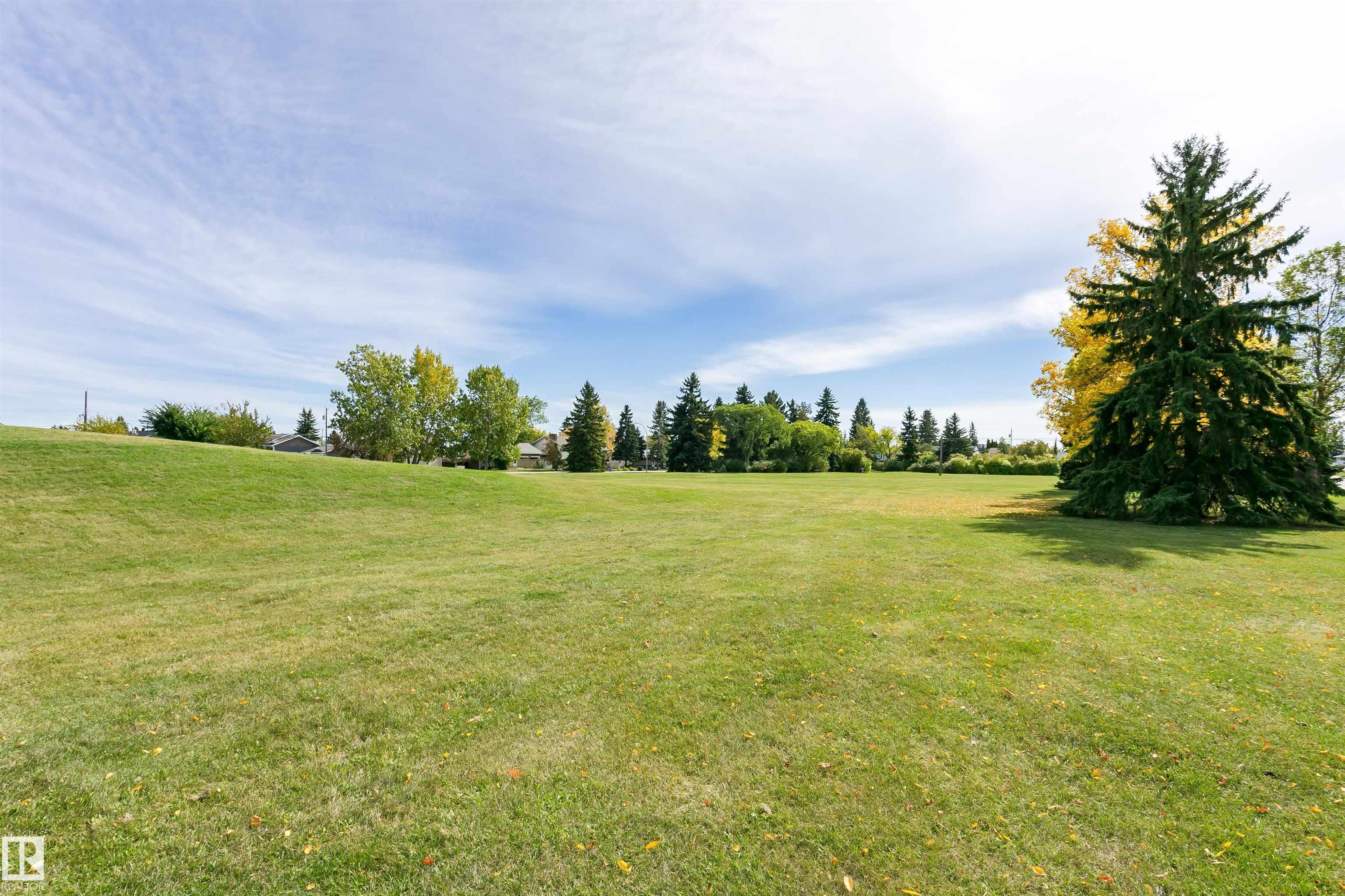 Photo 66 at 13503 135 Avenue NW, Wellington, Edmonton