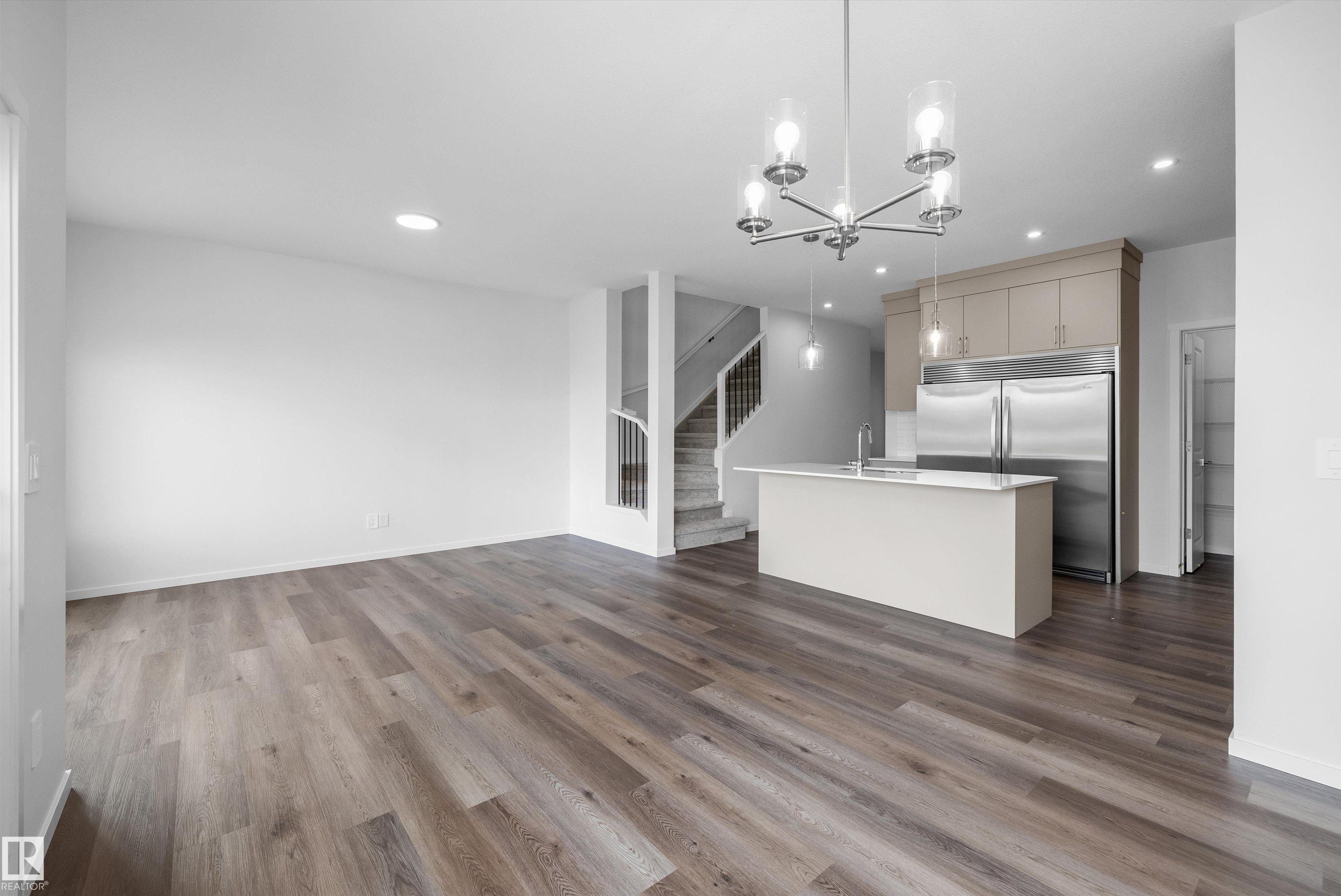 Photo 15 at 15744 7 Street NE, Quarry Ridge, Edmonton