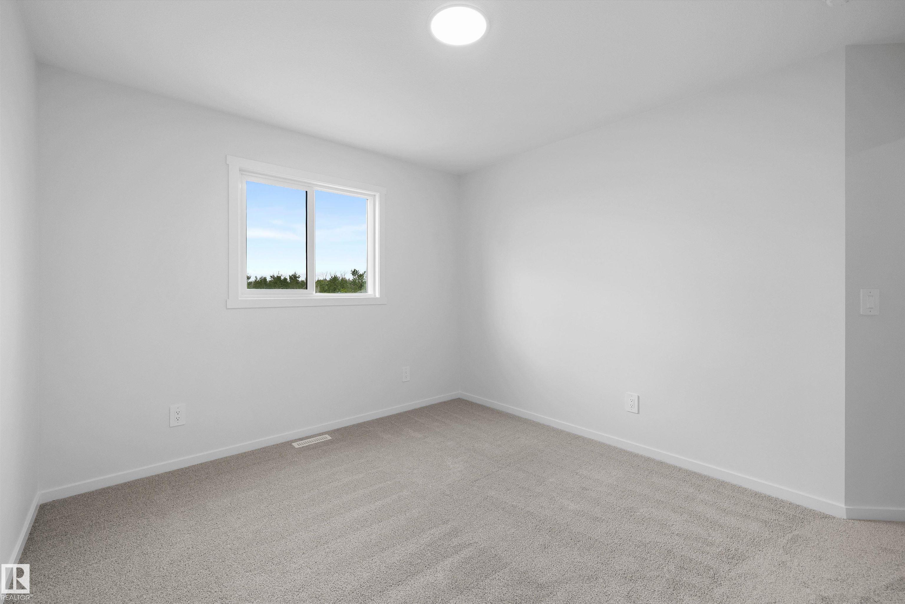 Photo 28 at 15744 7 Street NE, Quarry Ridge, Edmonton