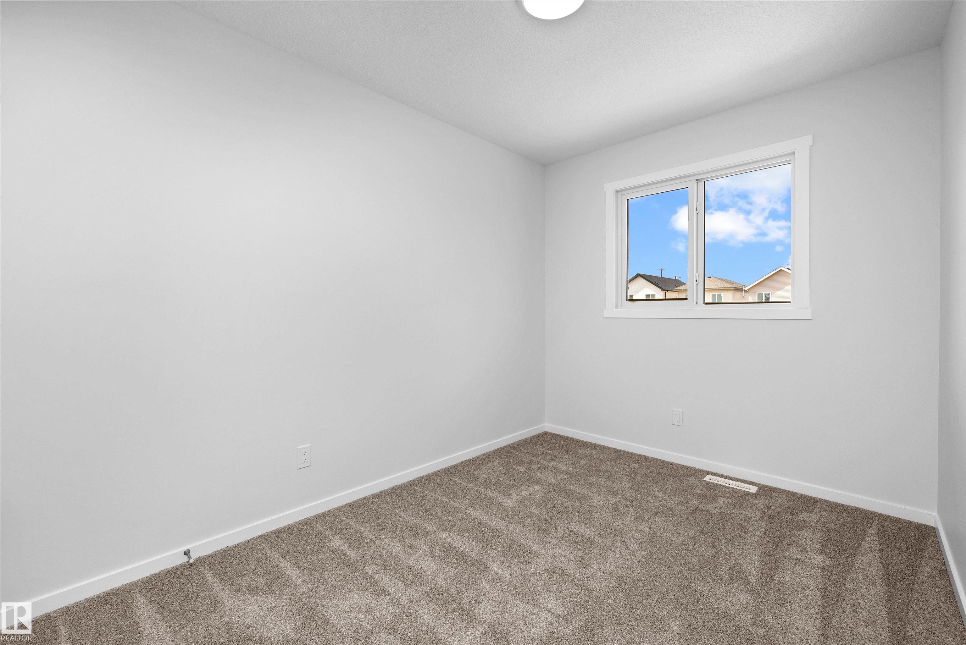 Photo 22 at 15656 3 Street NE, Quarry Ridge, Edmonton