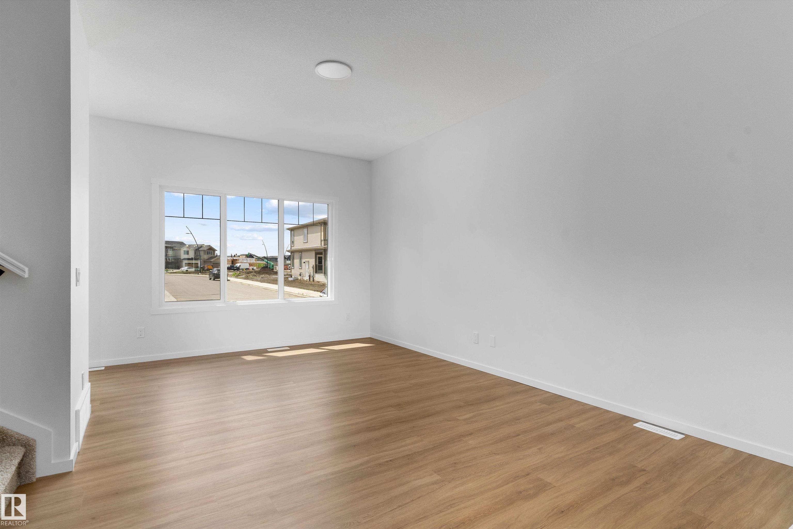 Photo 12 at 18844 28 Avenue NW, The Uplands, Edmonton