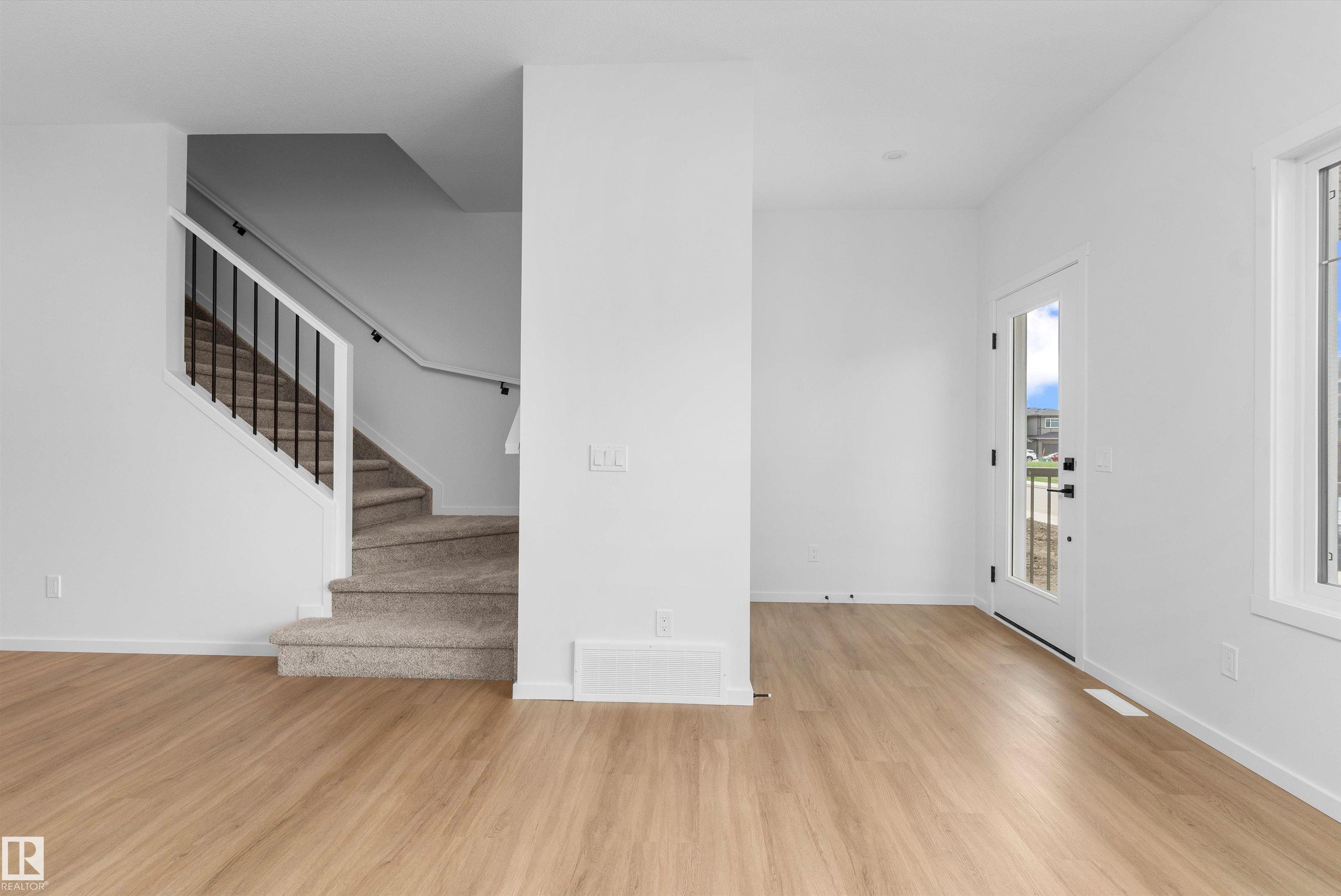 Photo 17 at 18844 28 Avenue NW, The Uplands, Edmonton