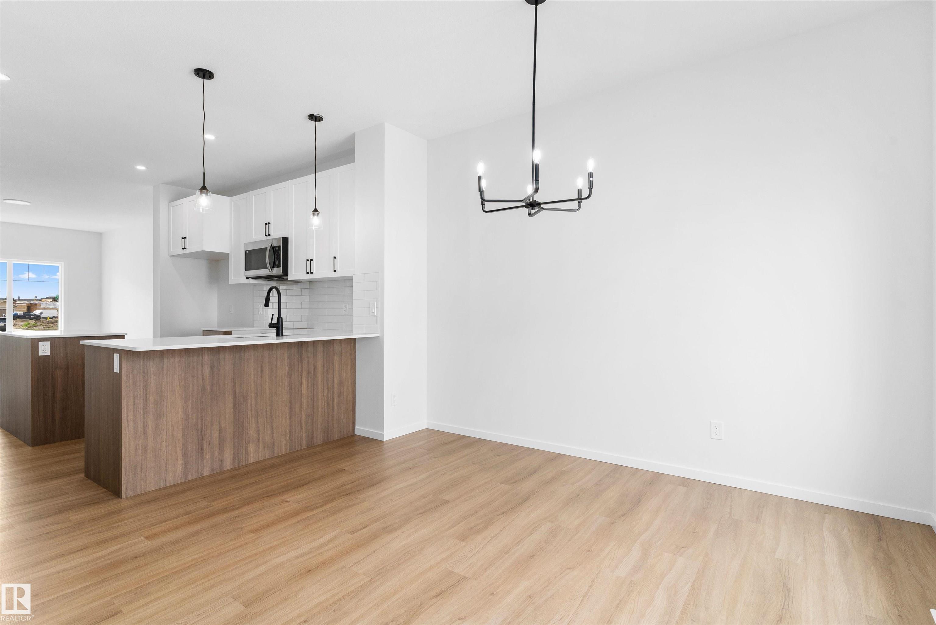 Photo 6 at 18844 28 Avenue NW, The Uplands, Edmonton