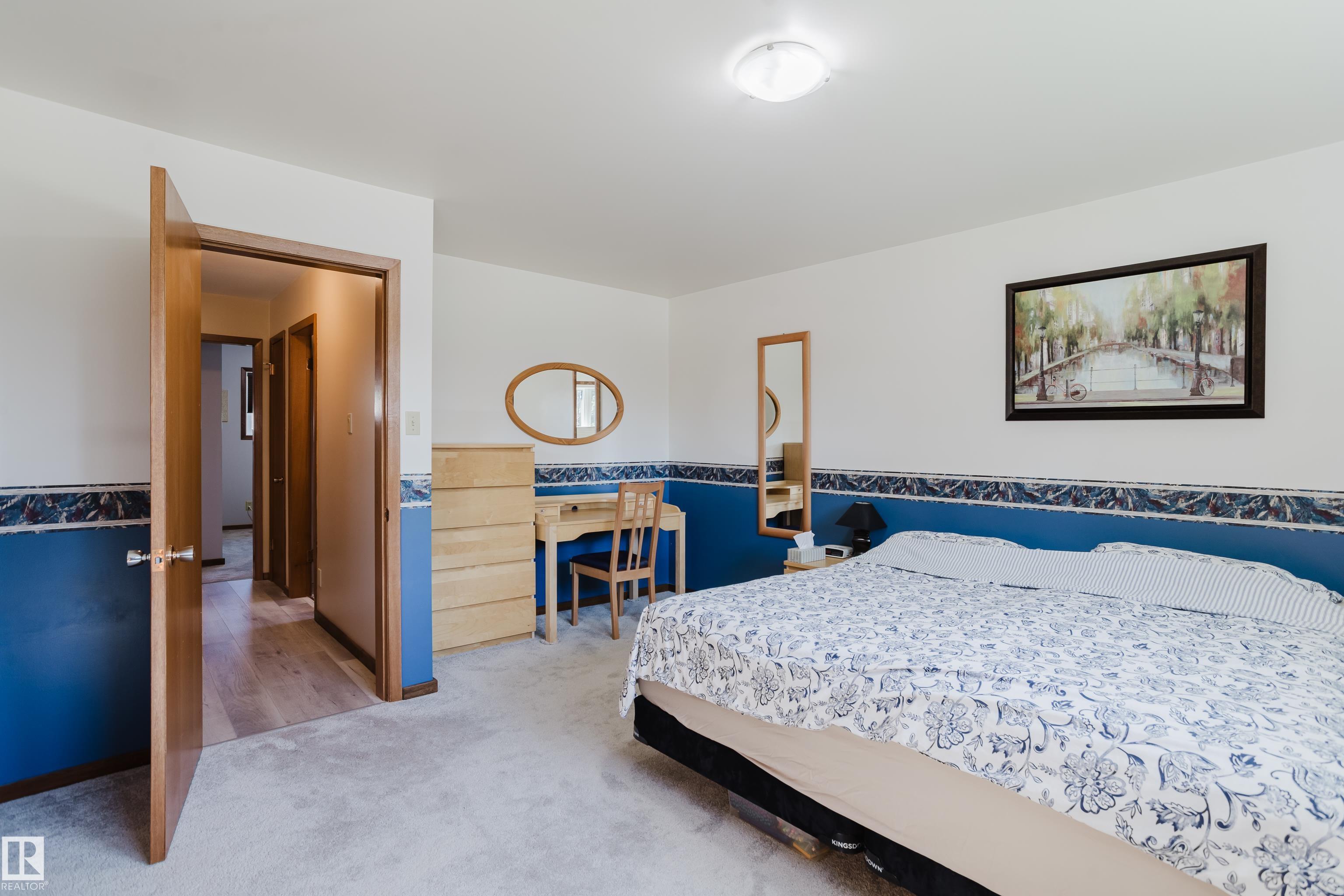 Photo 19 at 10924 35a Avenue NW, Duggan, Edmonton