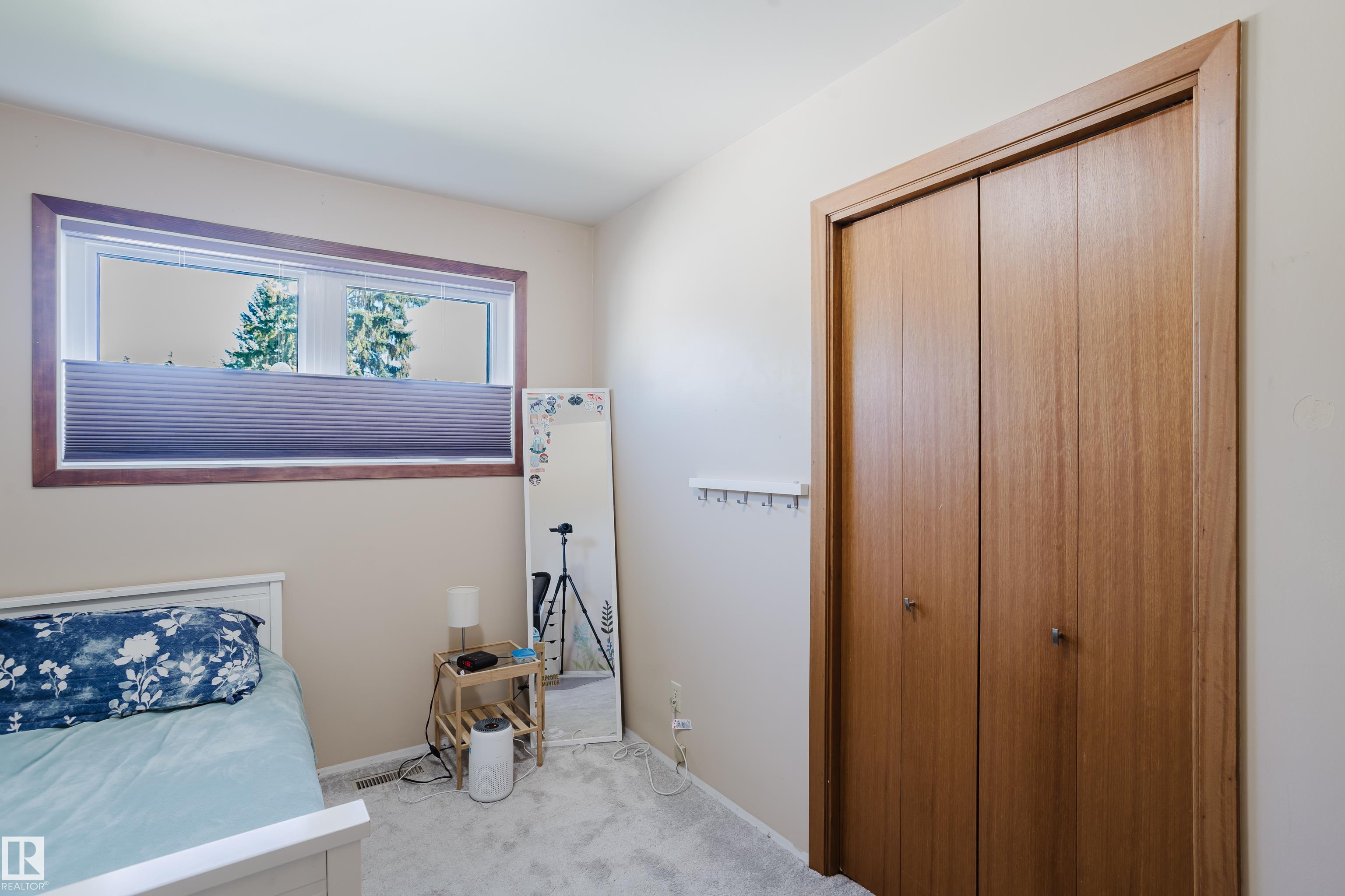 Photo 28 at 10924 35a Avenue NW, Duggan, Edmonton