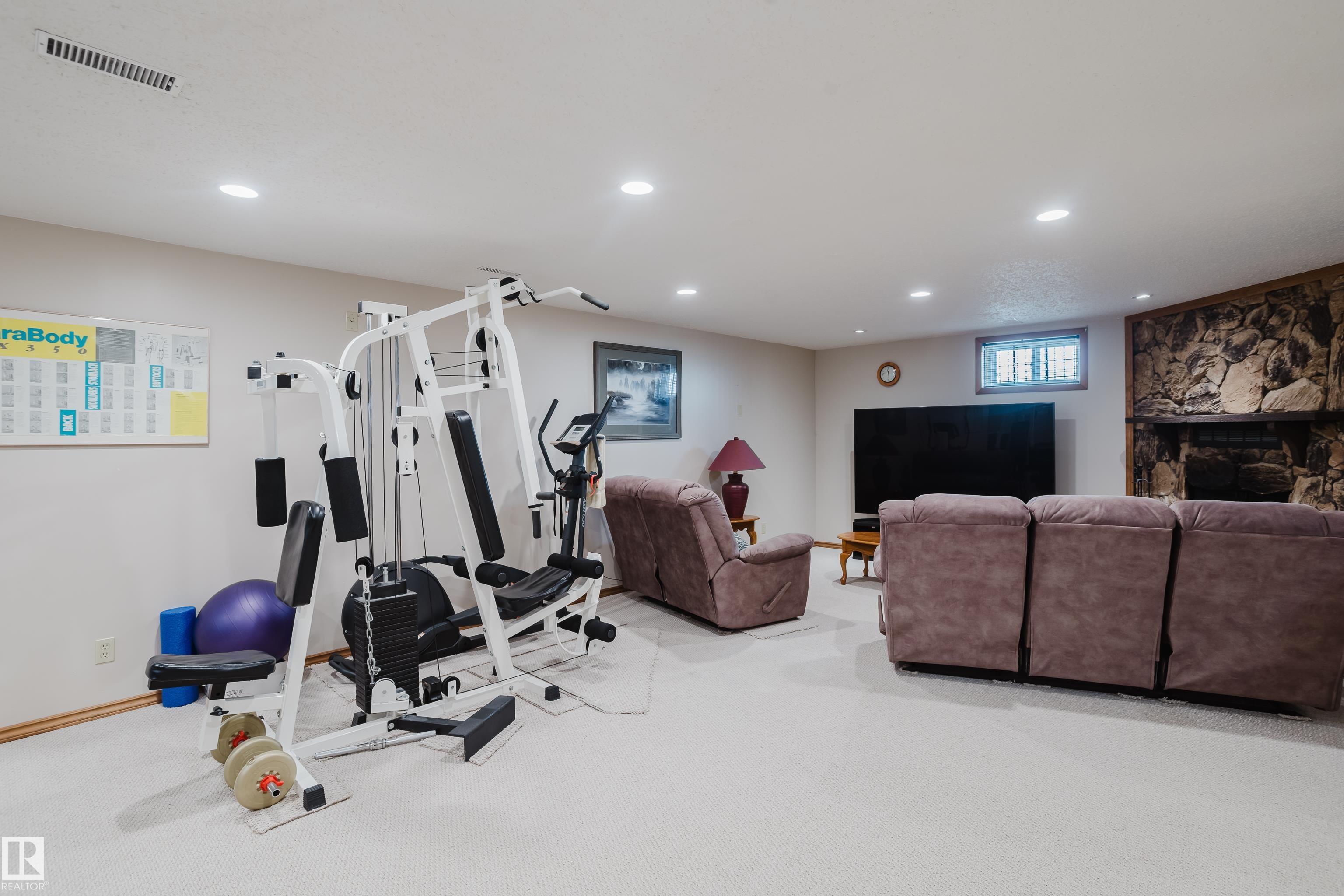 Photo 34 at 10924 35a Avenue NW, Duggan, Edmonton