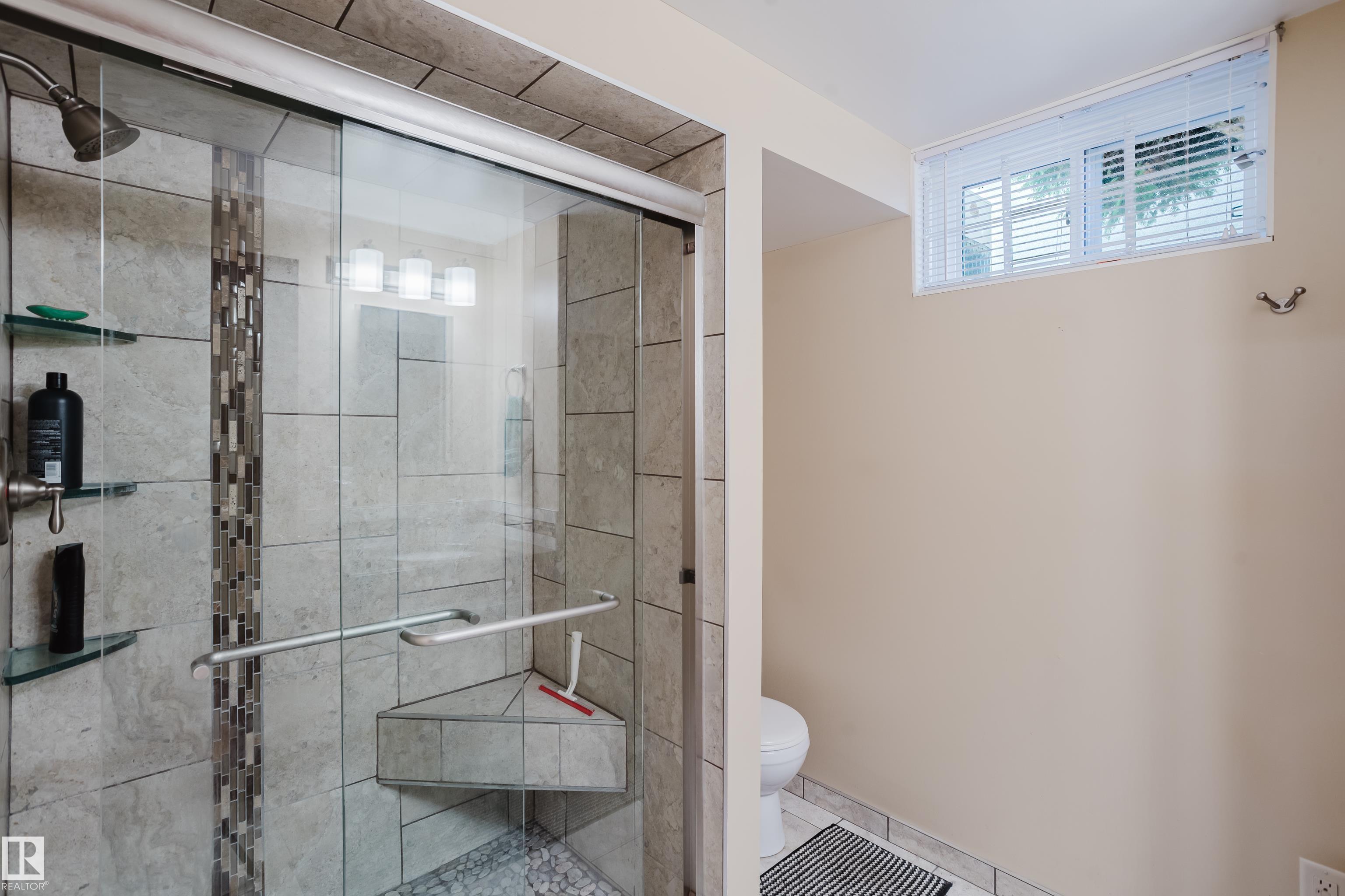 Photo 46 at 10924 35a Avenue NW, Duggan, Edmonton
