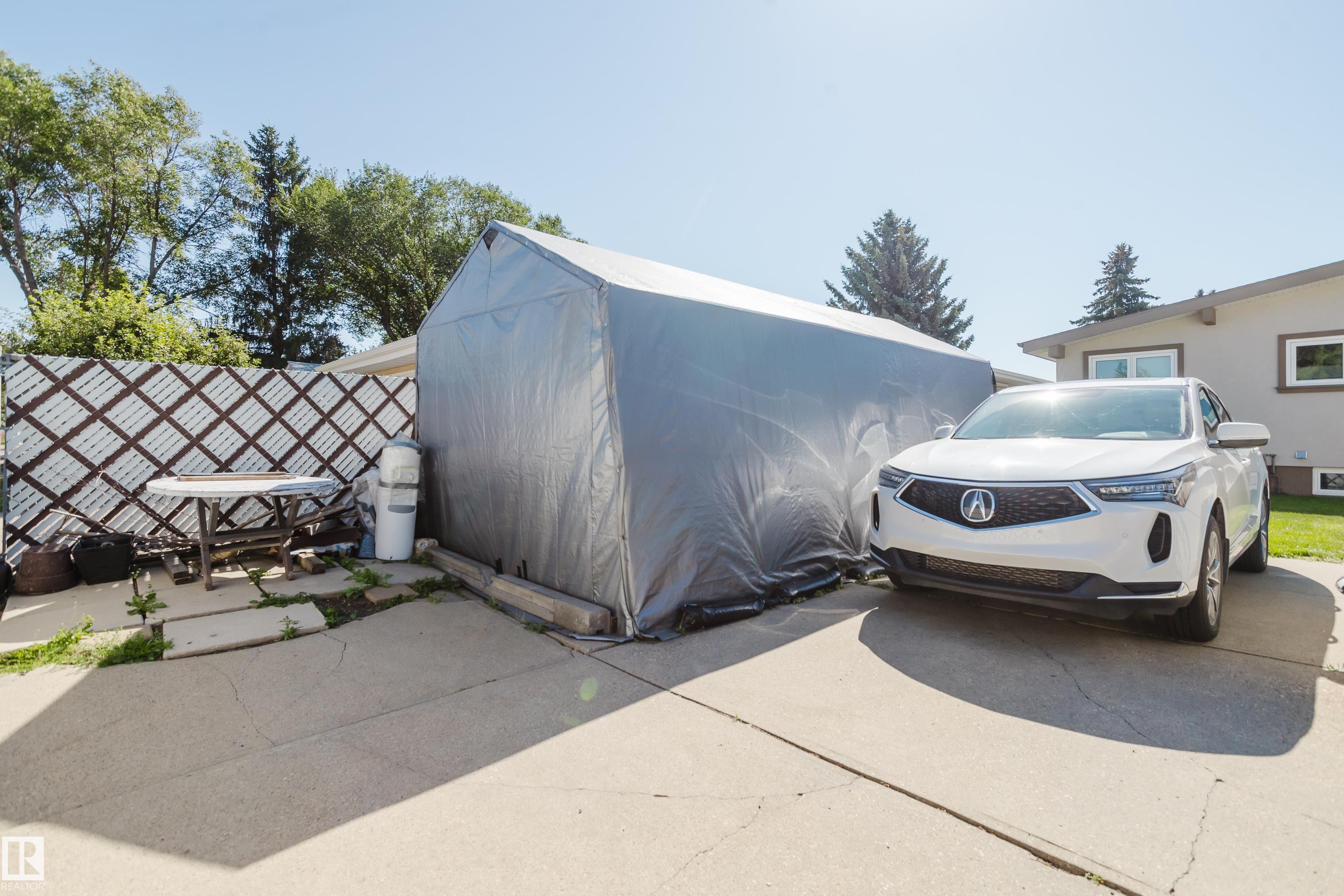 Photo 57 at 10924 35a Avenue NW, Duggan, Edmonton