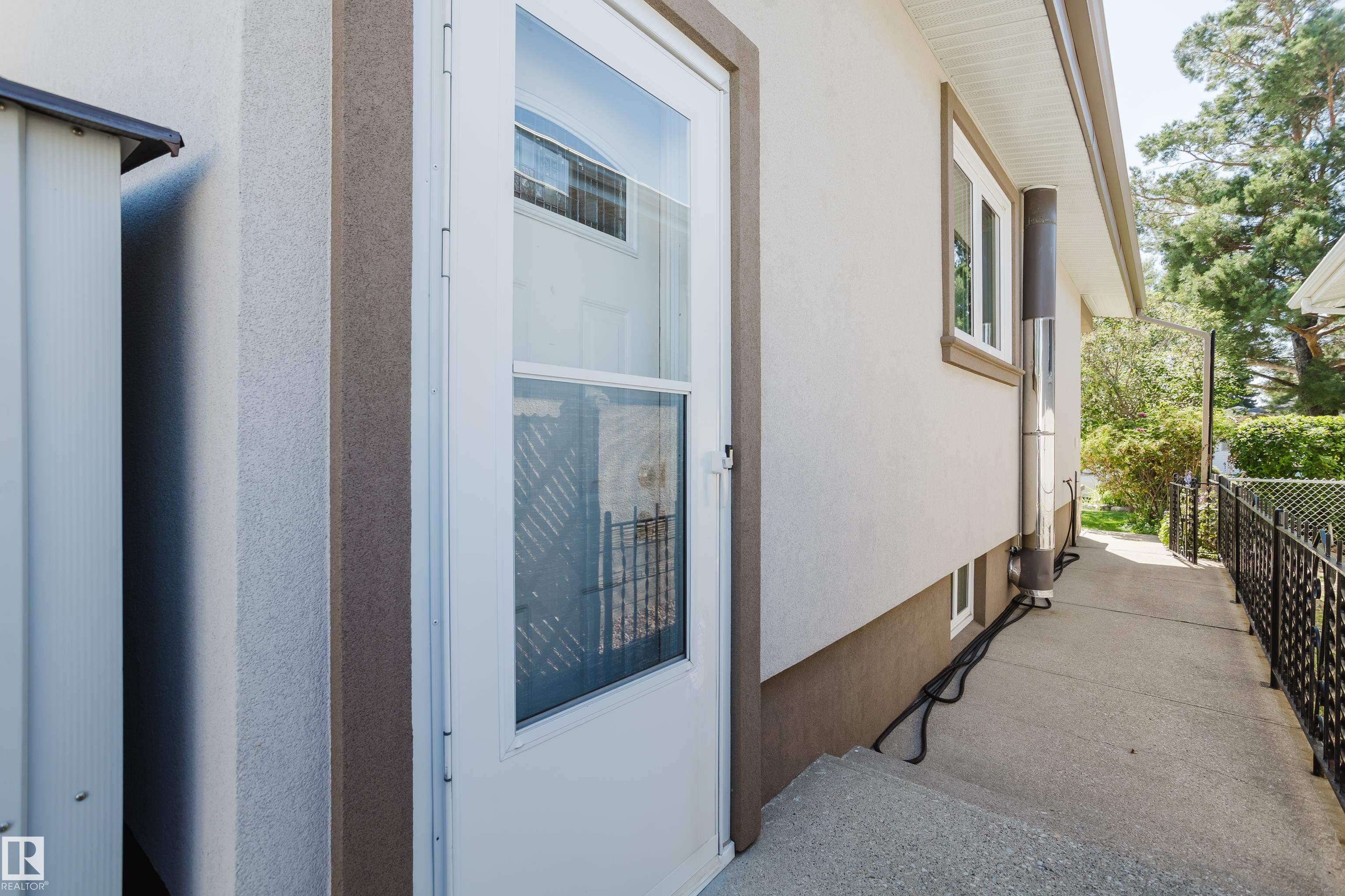 Photo 60 at 10924 35a Avenue NW, Duggan, Edmonton