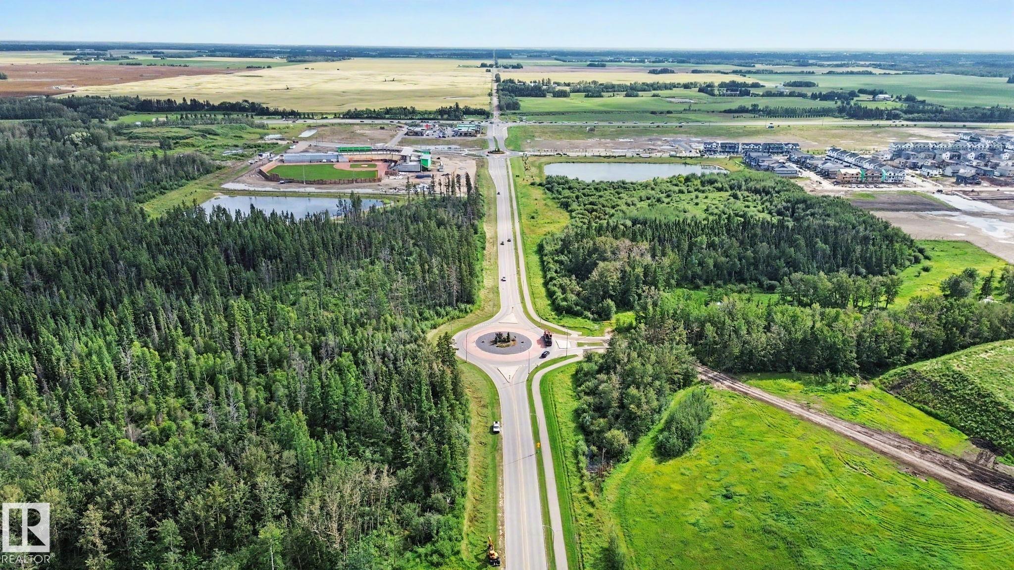 Photo 48 at 11 Pierwyck Loop, Fenwyck, Spruce Grove