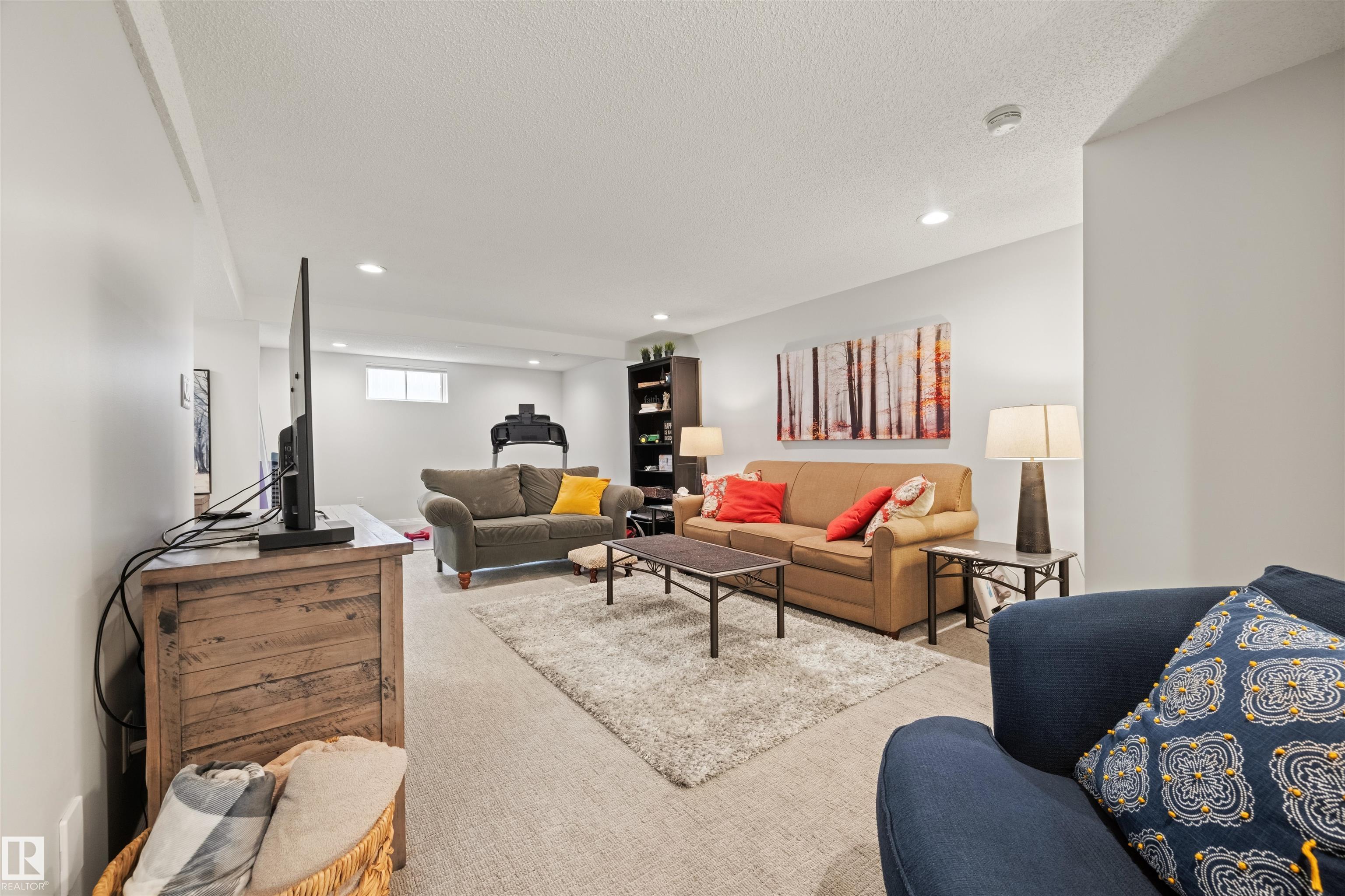Photo 21 at 704 Warwick Road NW, Dunluce, Edmonton