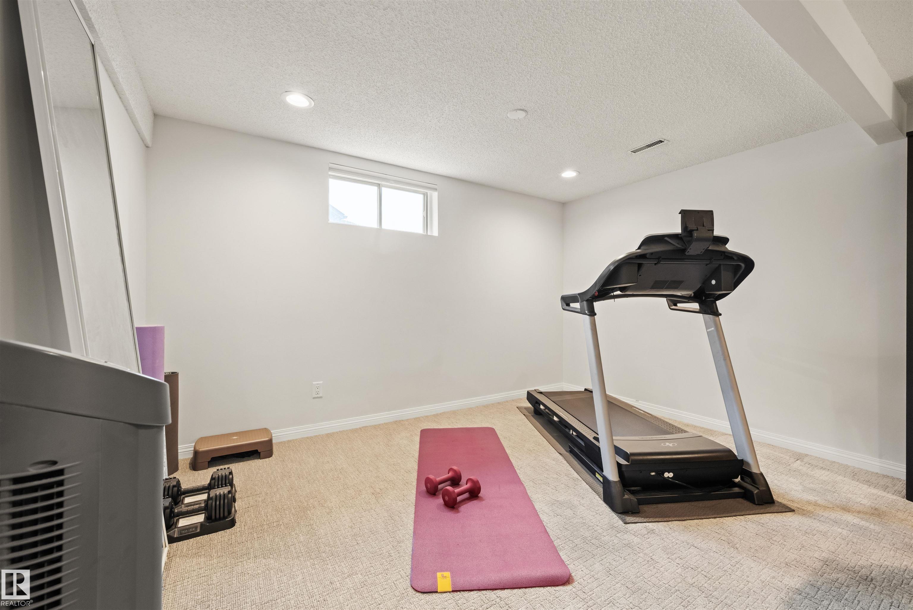 Photo 22 at 704 Warwick Road NW, Dunluce, Edmonton