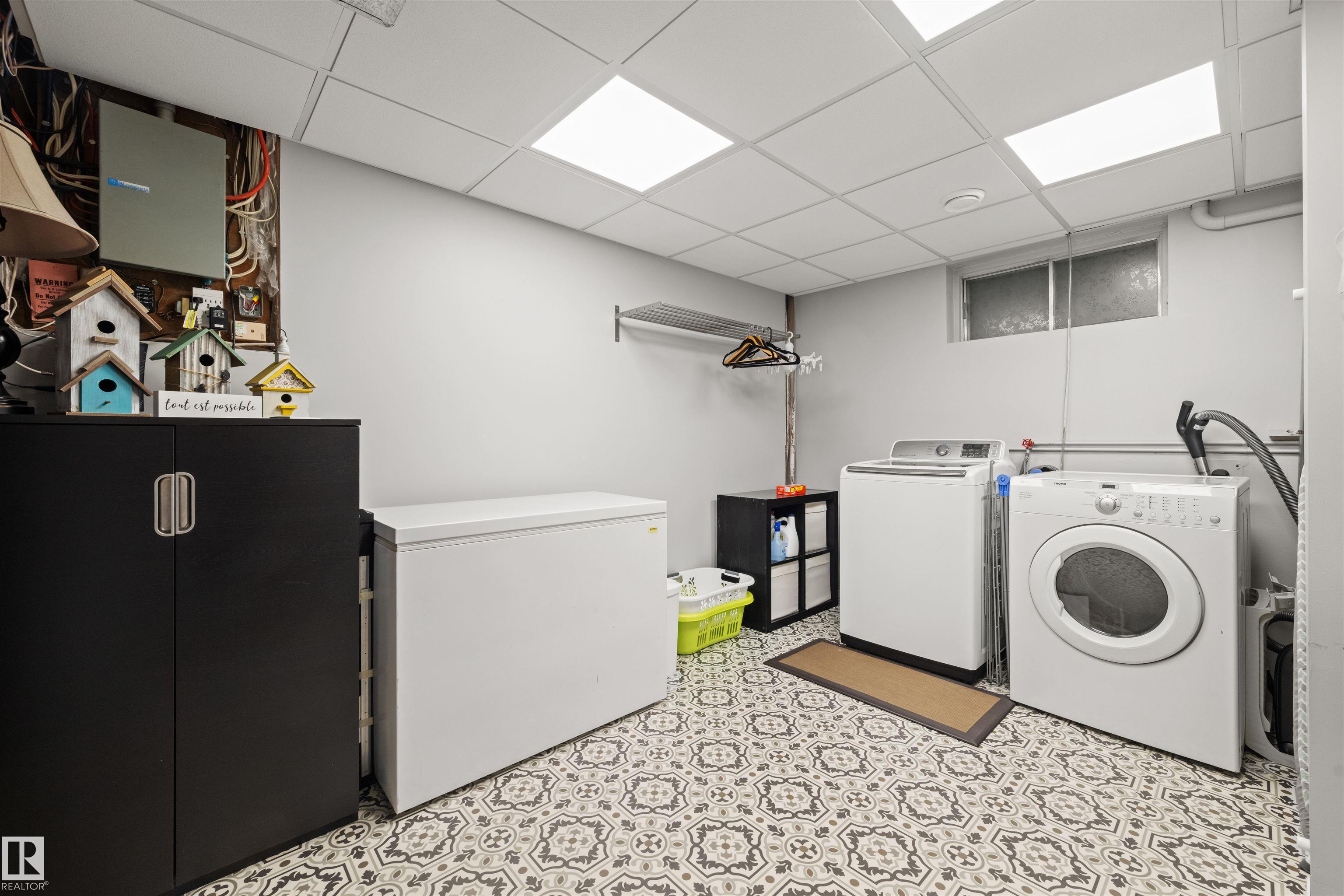 Photo 24 at 704 Warwick Road NW, Dunluce, Edmonton