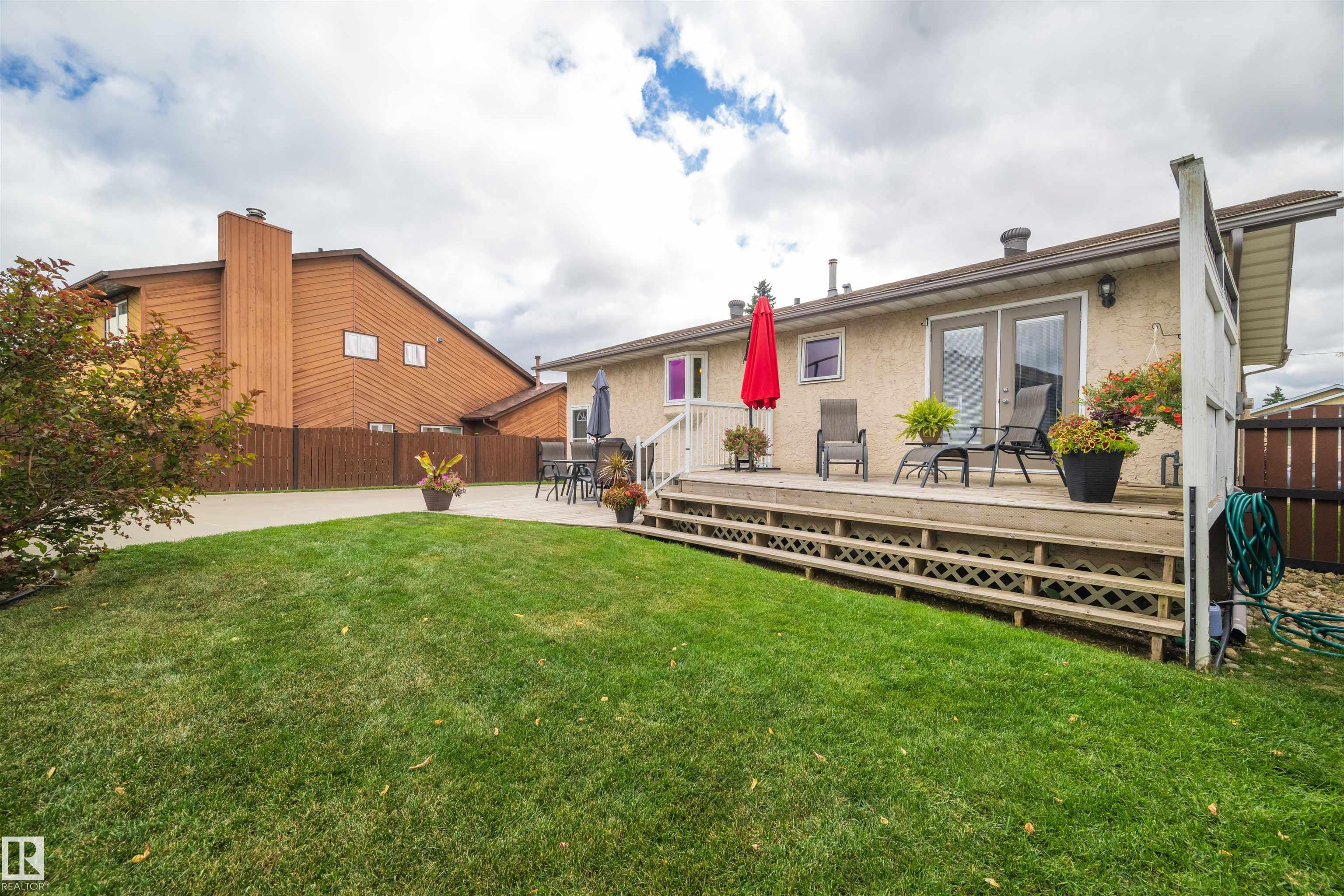 Photo 27 at 704 Warwick Road NW, Dunluce, Edmonton