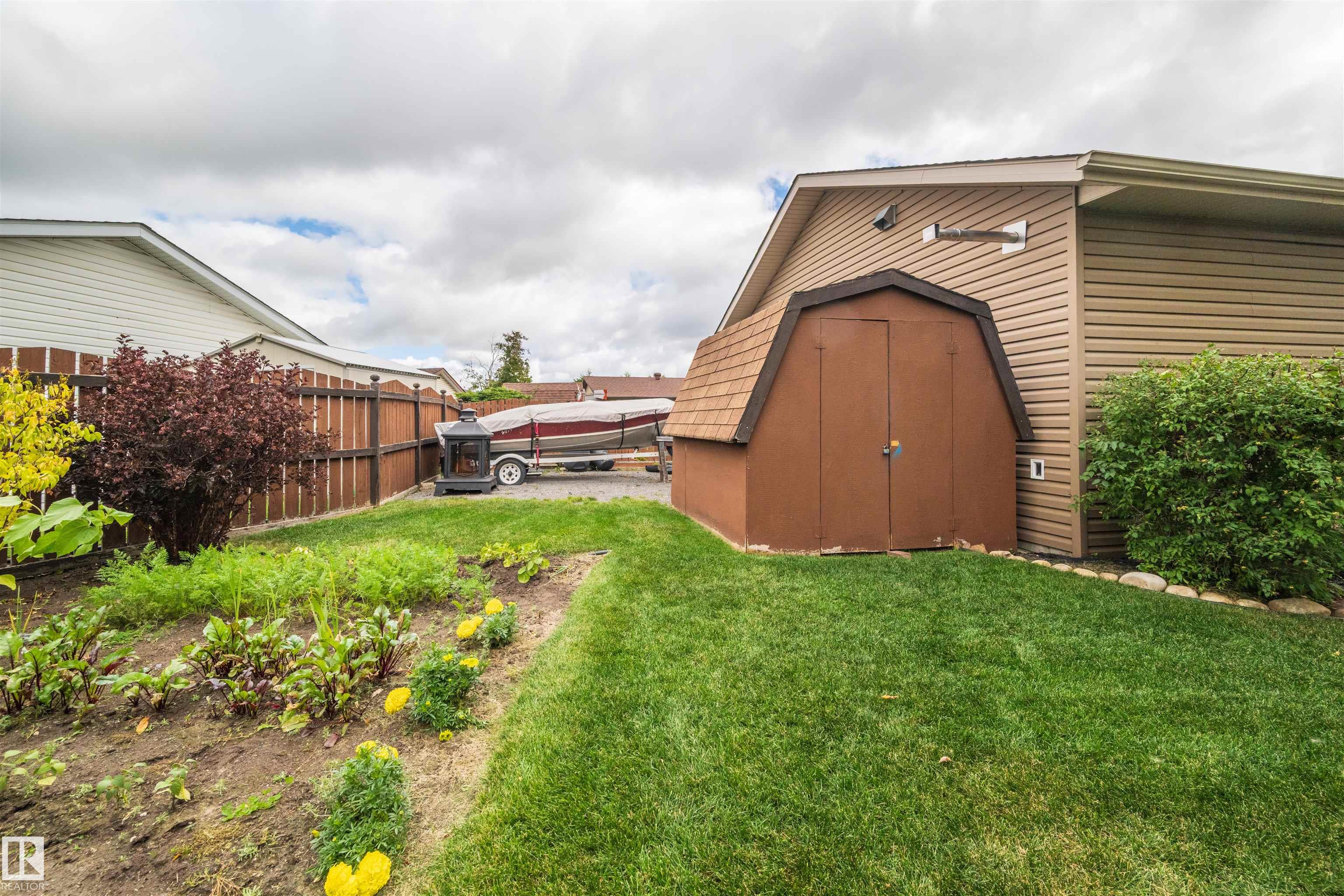 Photo 30 at 704 Warwick Road NW, Dunluce, Edmonton