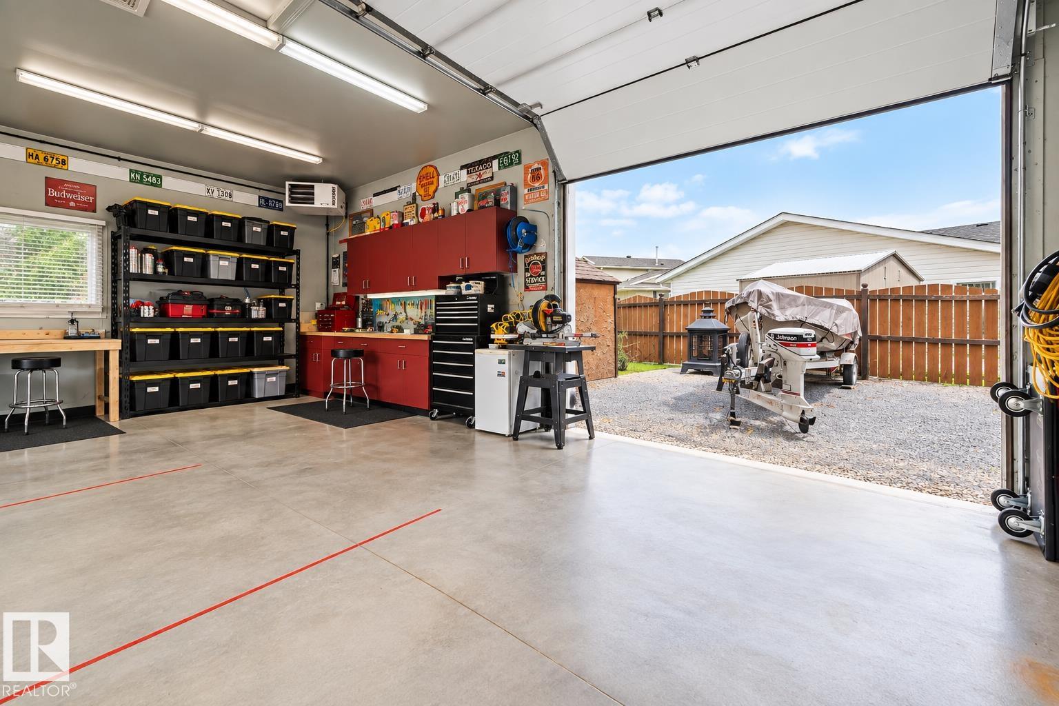 Photo 33 at 704 Warwick Road NW, Dunluce, Edmonton