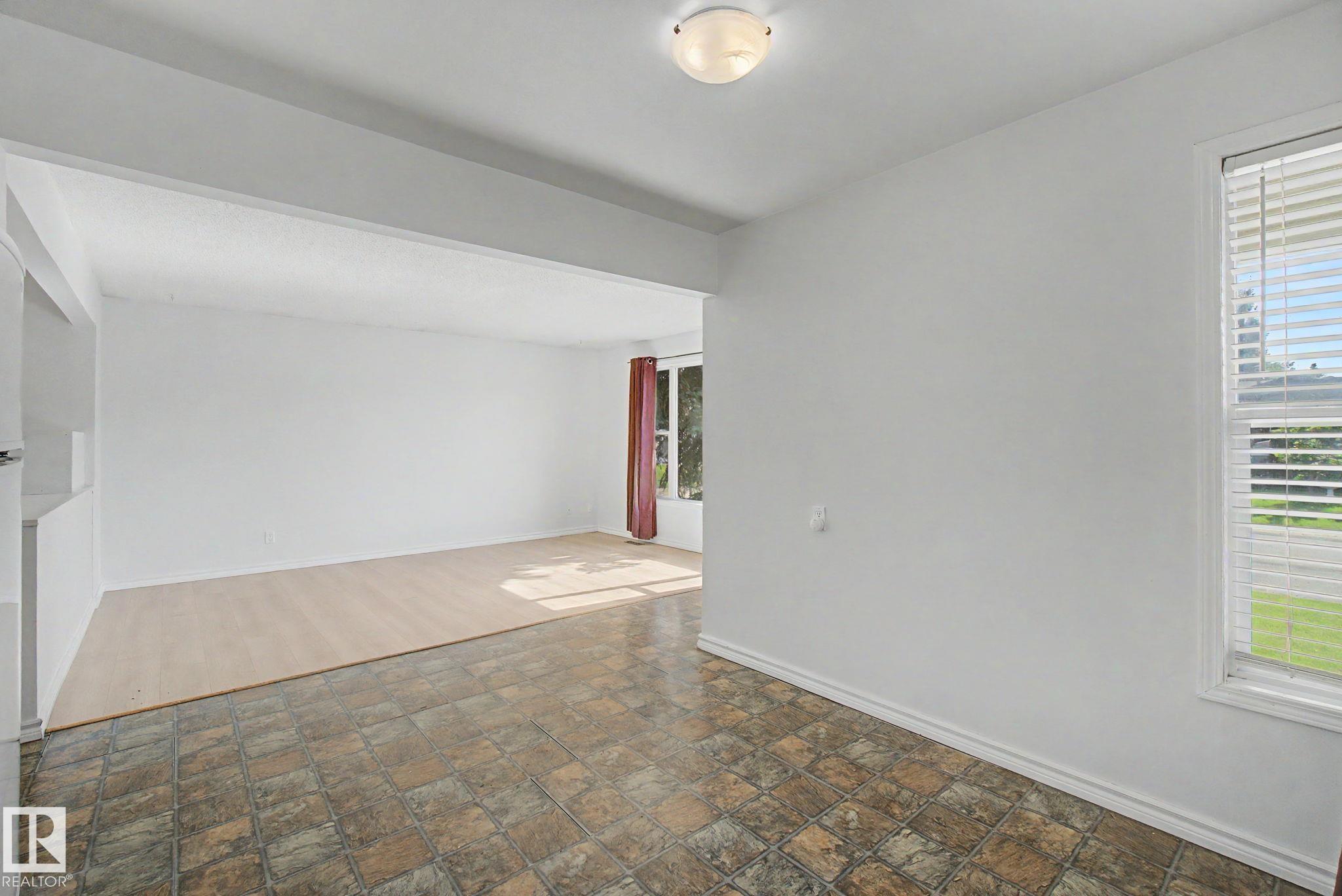 Photo 14 at 6237 13 Avenue NW, Sakaw, Edmonton