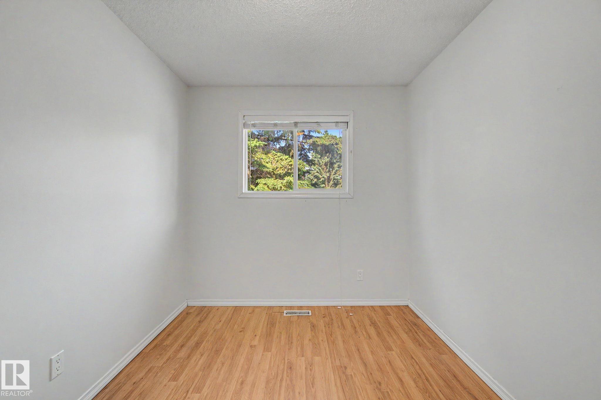 Photo 21 at 6237 13 Avenue NW, Sakaw, Edmonton