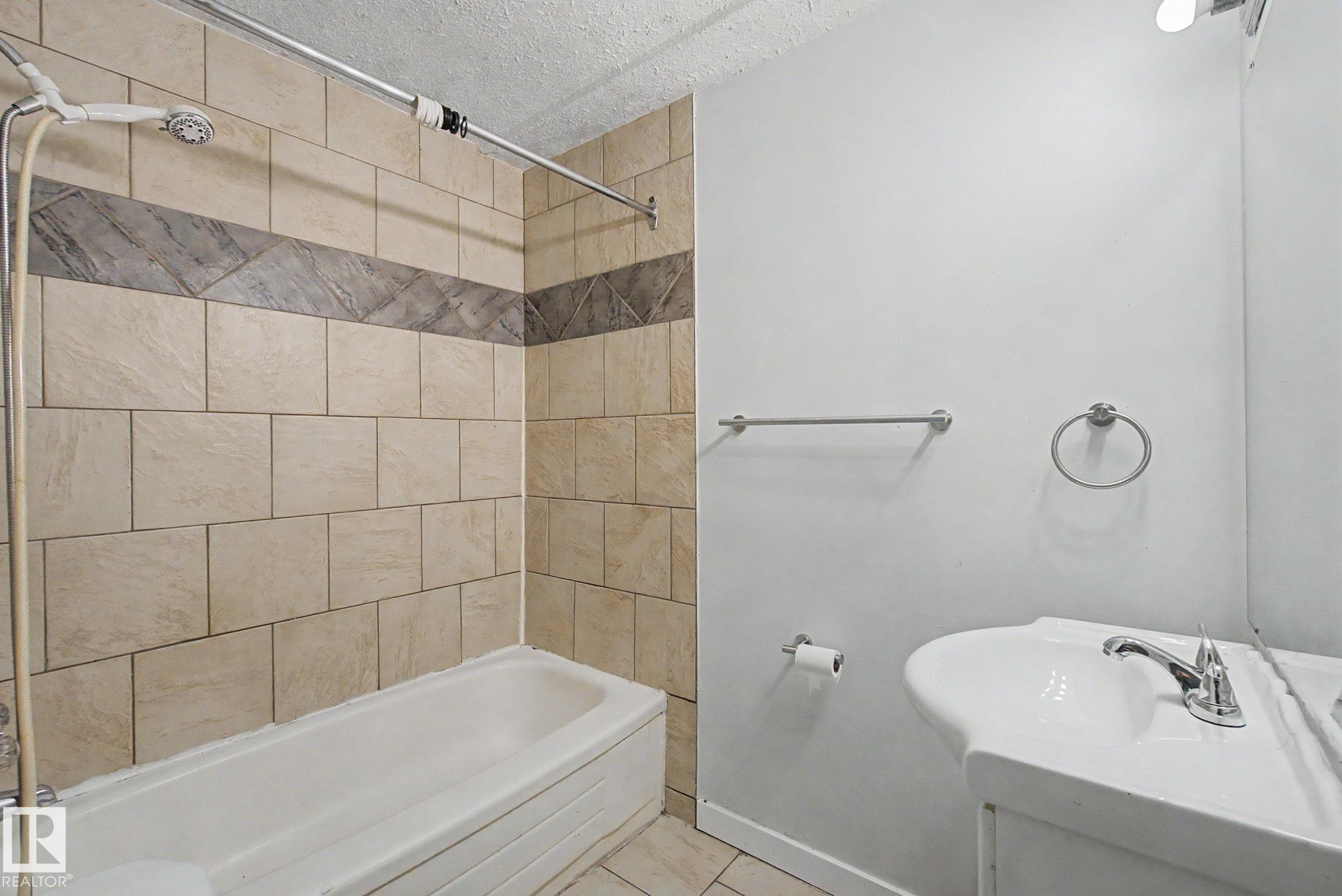 Photo 37 at 6237 13 Avenue NW, Sakaw, Edmonton