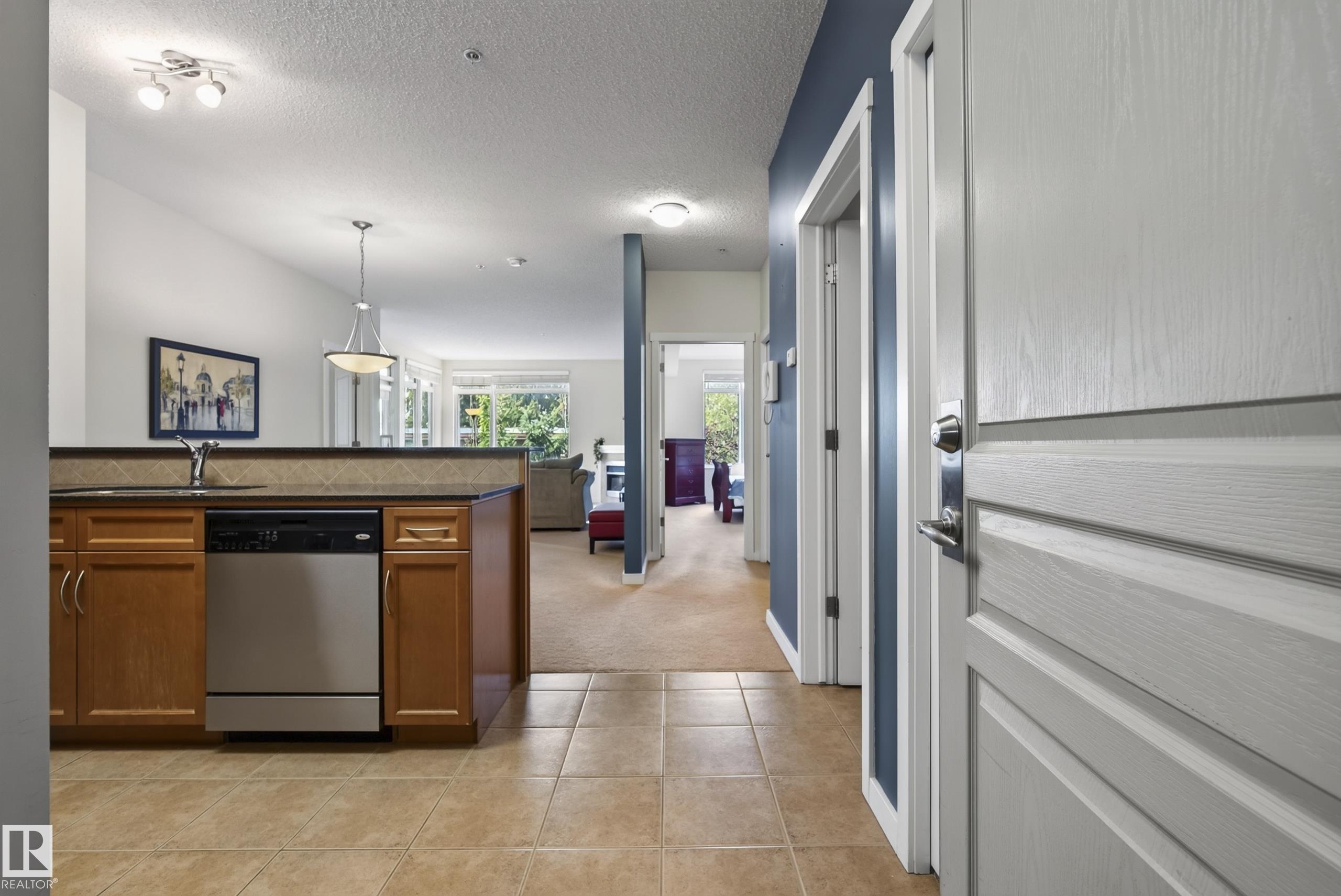 Photo 6 at 305 - 11140 68 Avenue NW, Parkallen, Edmonton