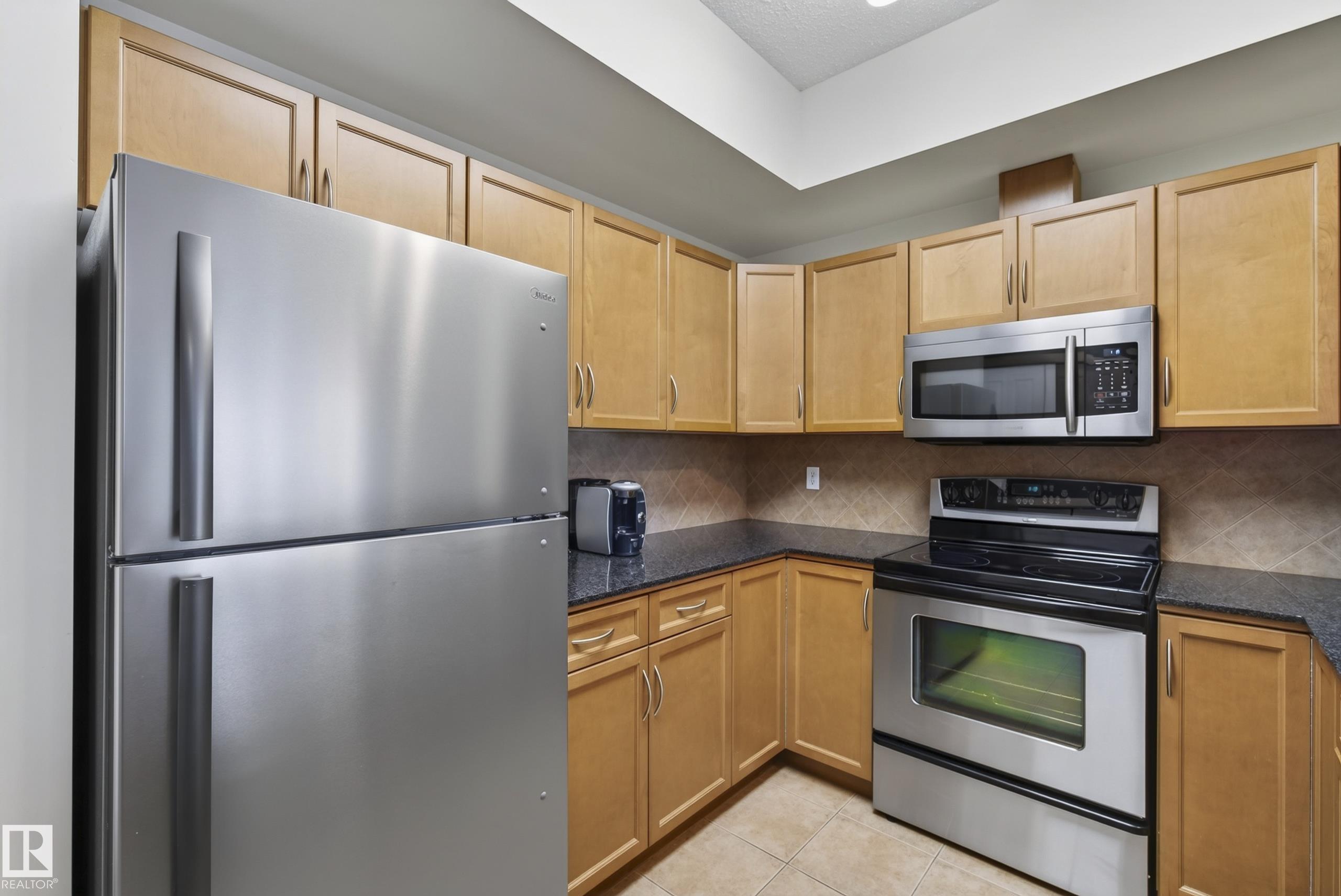 Photo 10 at 305 - 11140 68 Avenue NW, Parkallen, Edmonton