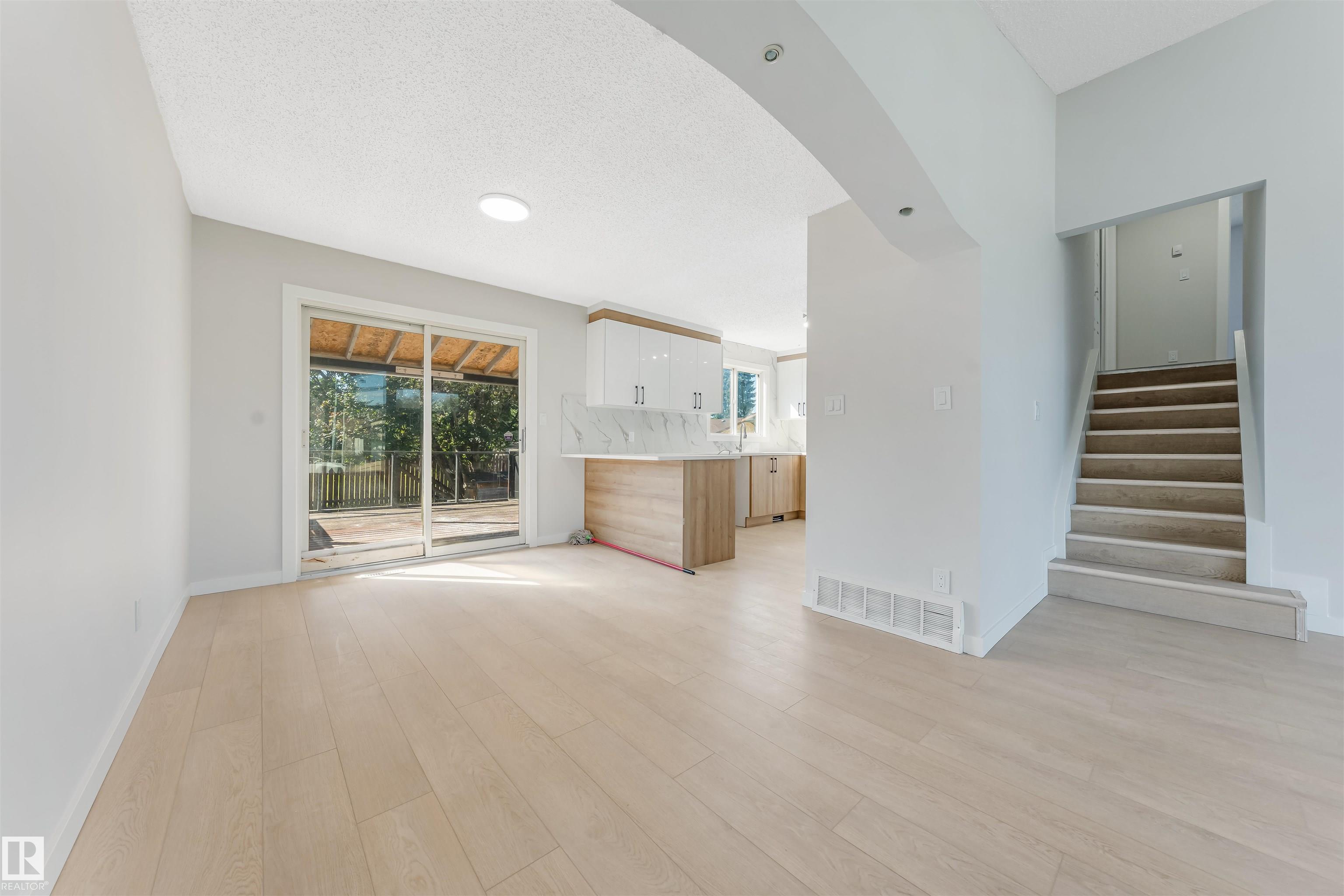 Photo 14 at 1768 48a Street NW, Pollard Meadows, Edmonton