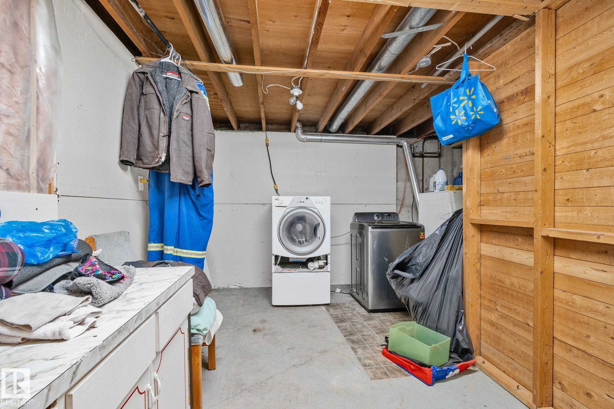 Photo 24 at 31 Linden Street, Broxton Park, Spruce Grove
