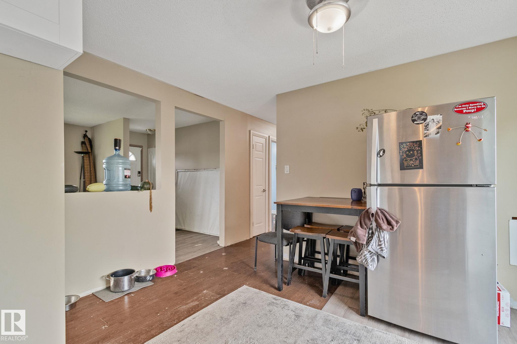 Photo 9 at 31 Linden Street, Broxton Park, Spruce Grove