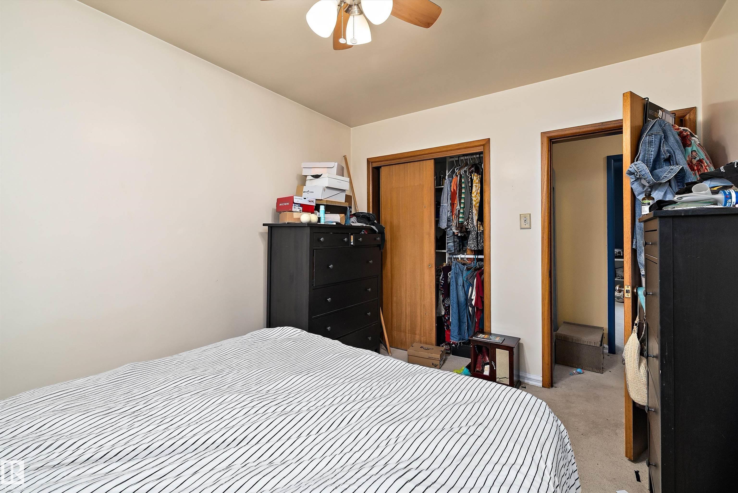 Photo 13 at 10621 60a Avenue NW, Pleasantview, Edmonton