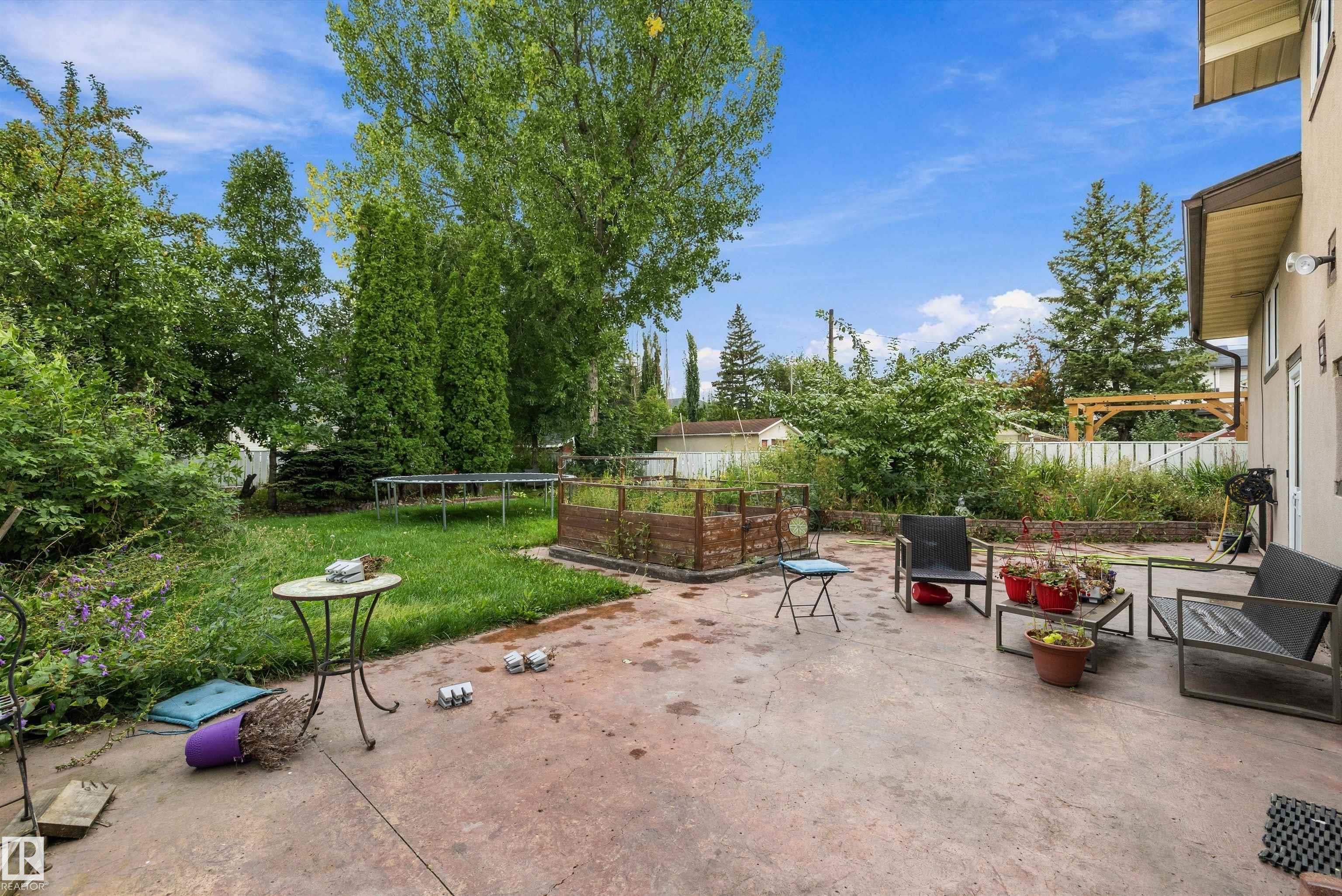 Photo 30 at 10621 60a Avenue NW, Pleasantview, Edmonton
