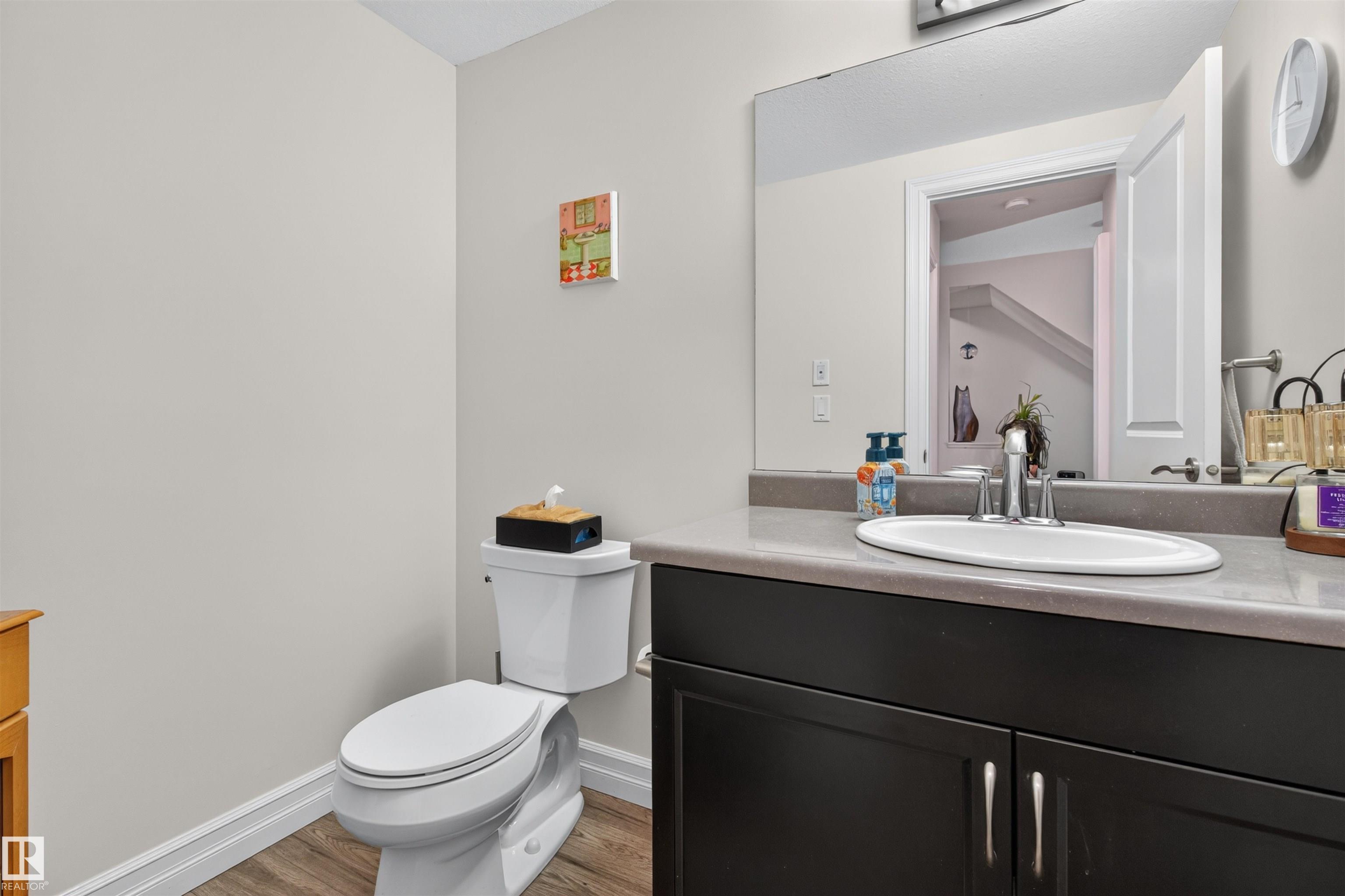 Photo 13 at 35 - 1508 105 Street NW, Bearspaw, Edmonton
